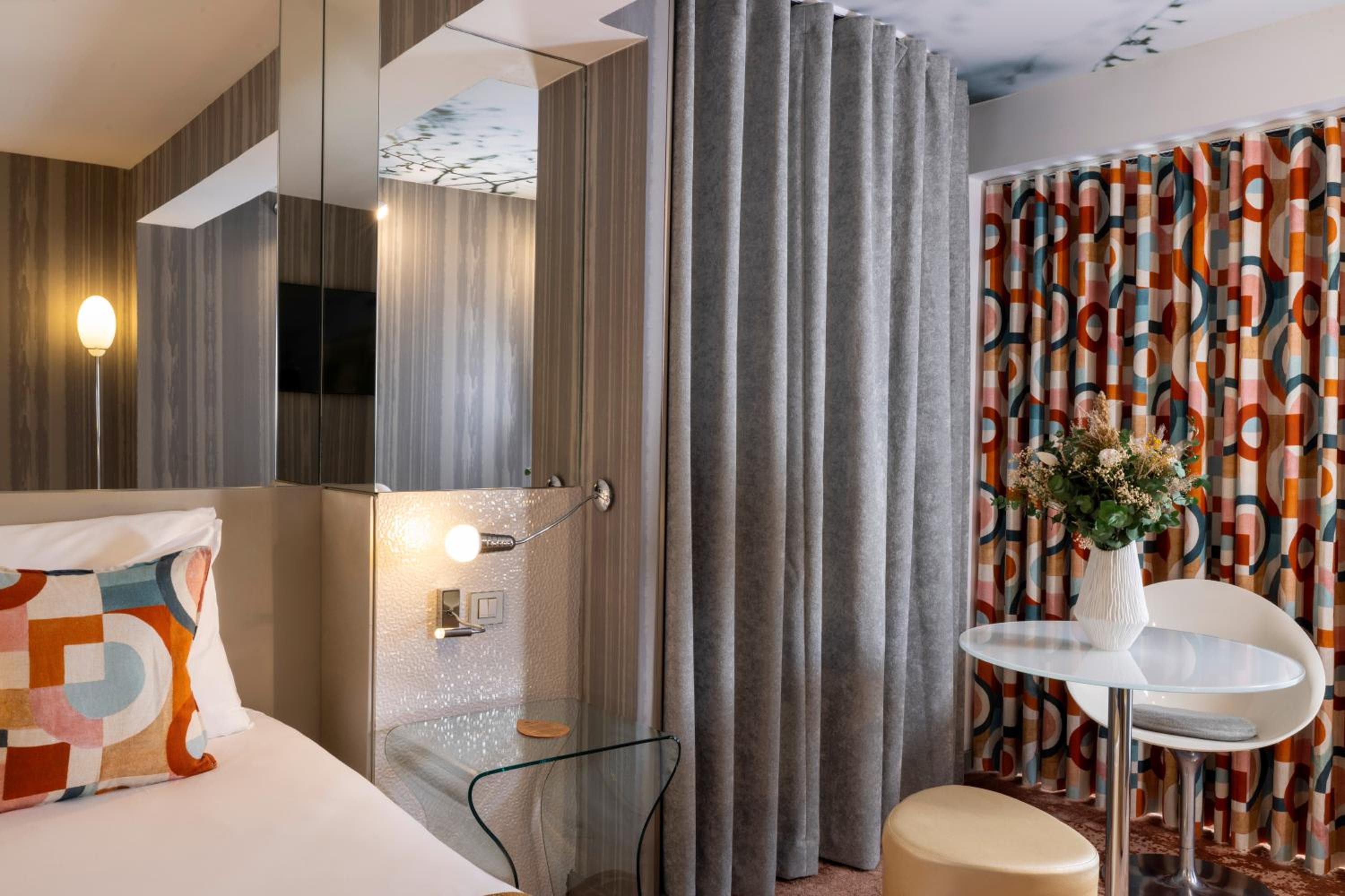 Hotel Le 7 Eiffel de Malone — 17