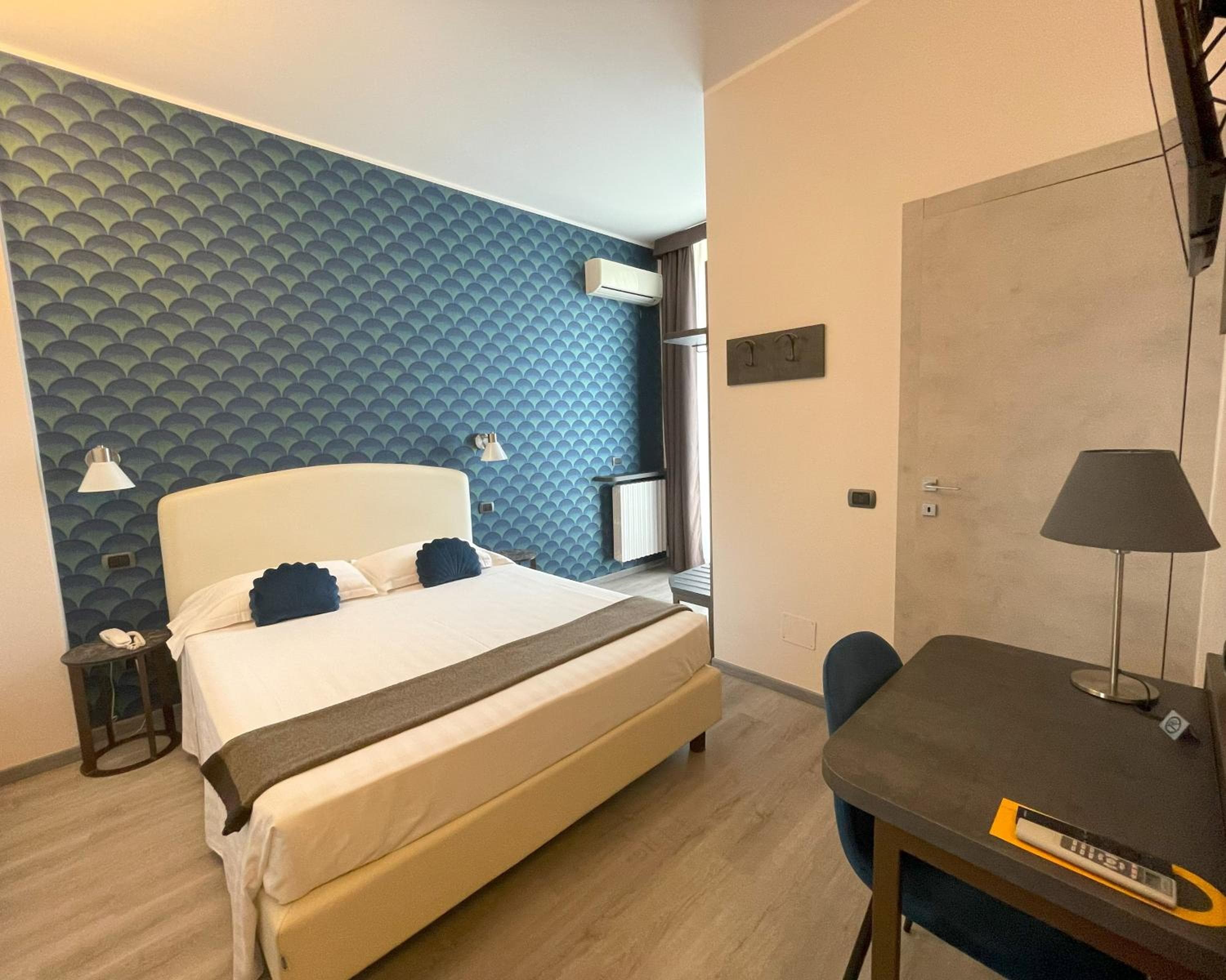 Hotel Florencia Milán — 25