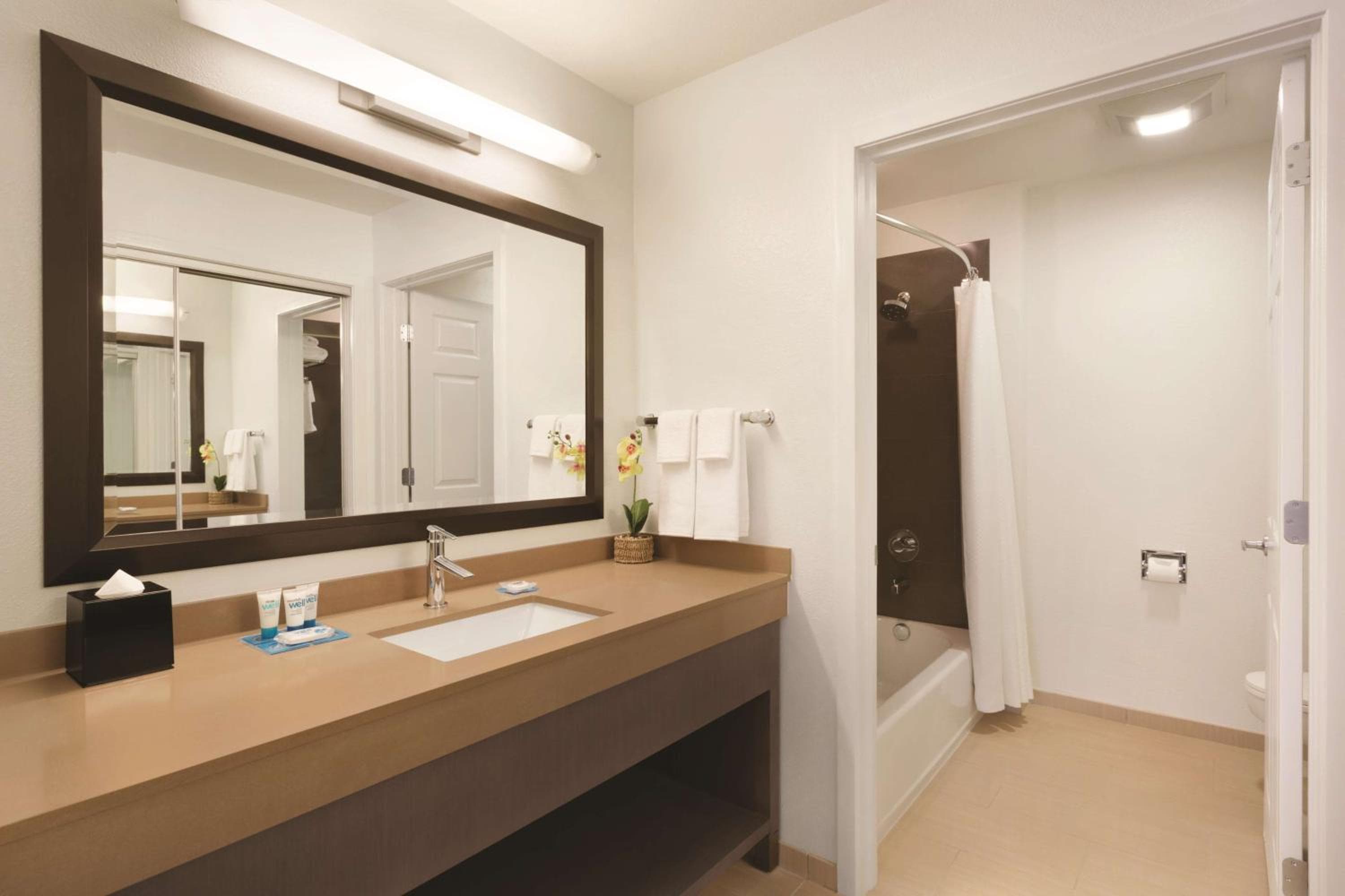 Hyatt House Aeropuerto de Miami — 4