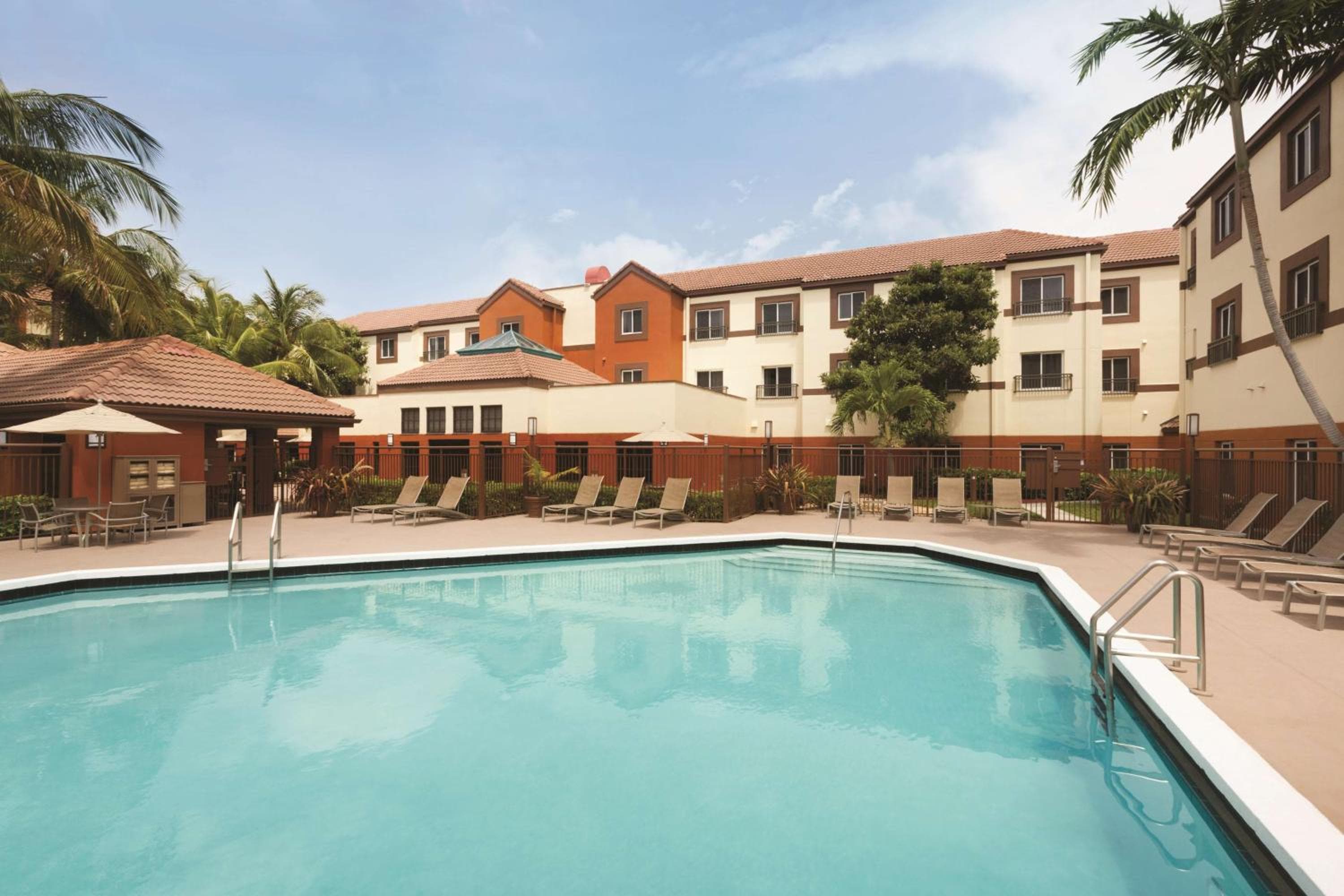 Hyatt House Aeropuerto de Miami — 21