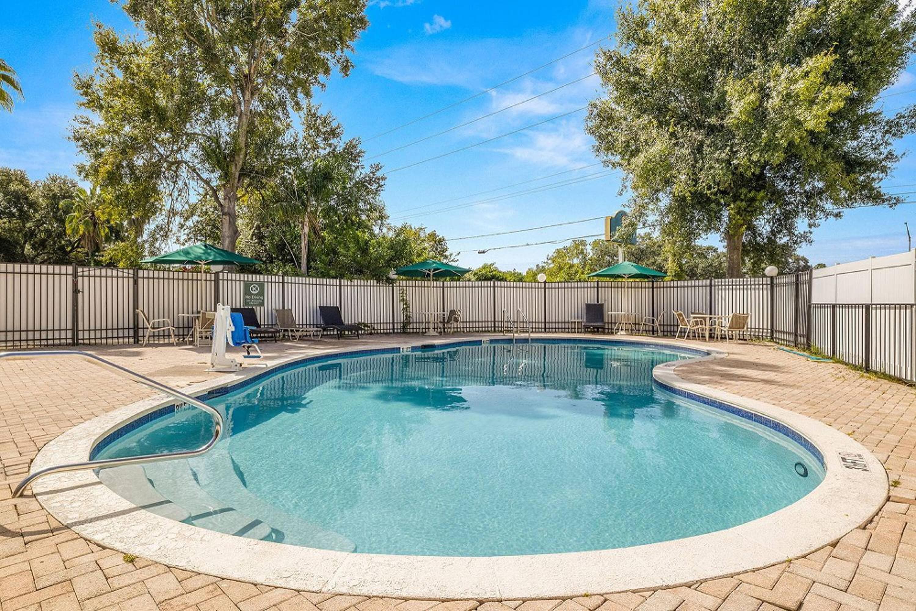 La Quinta by Wyndham Tampa Brandon West — 18