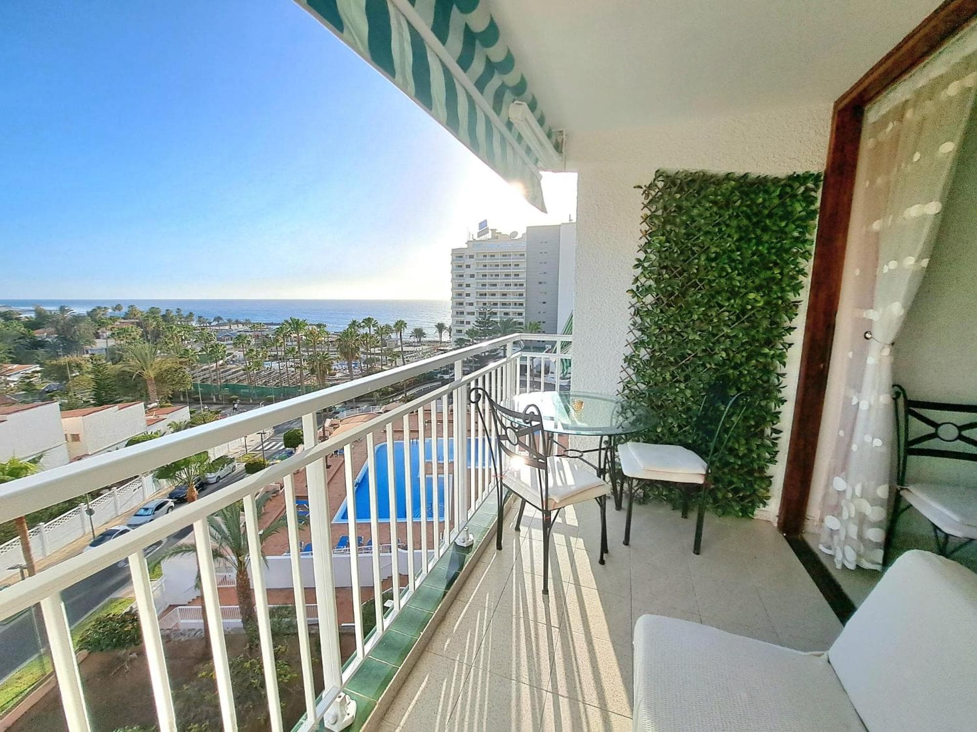 Great ocean view, beach at 3 min, one bedroom apartment — 1
