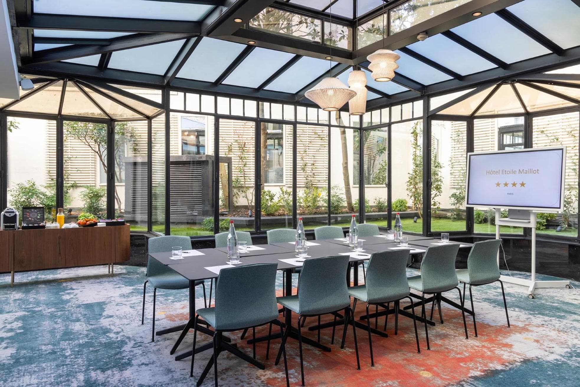 Hôtel Etoile Maillot — 9