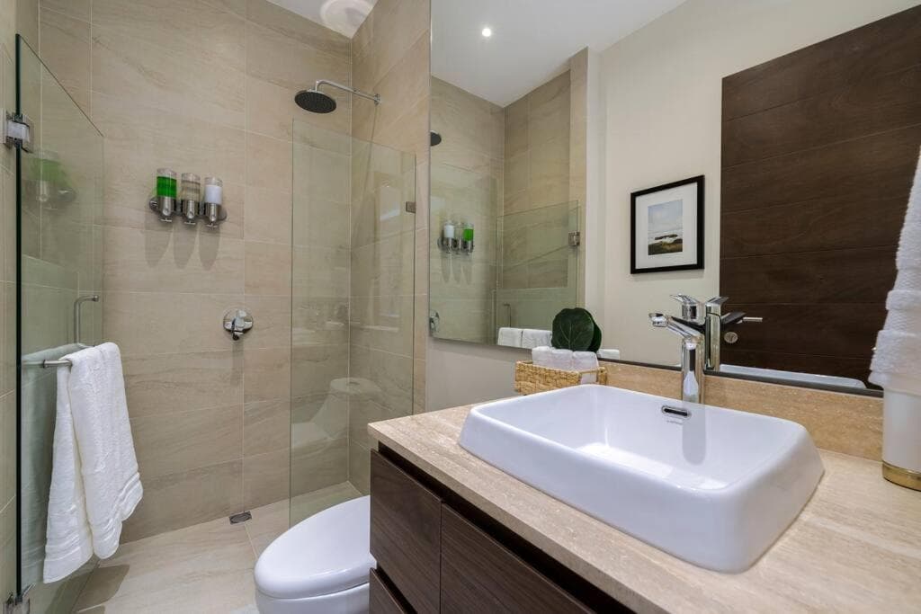 Penthouse with Private Jacuzzi and 4 Bedrooms — 9