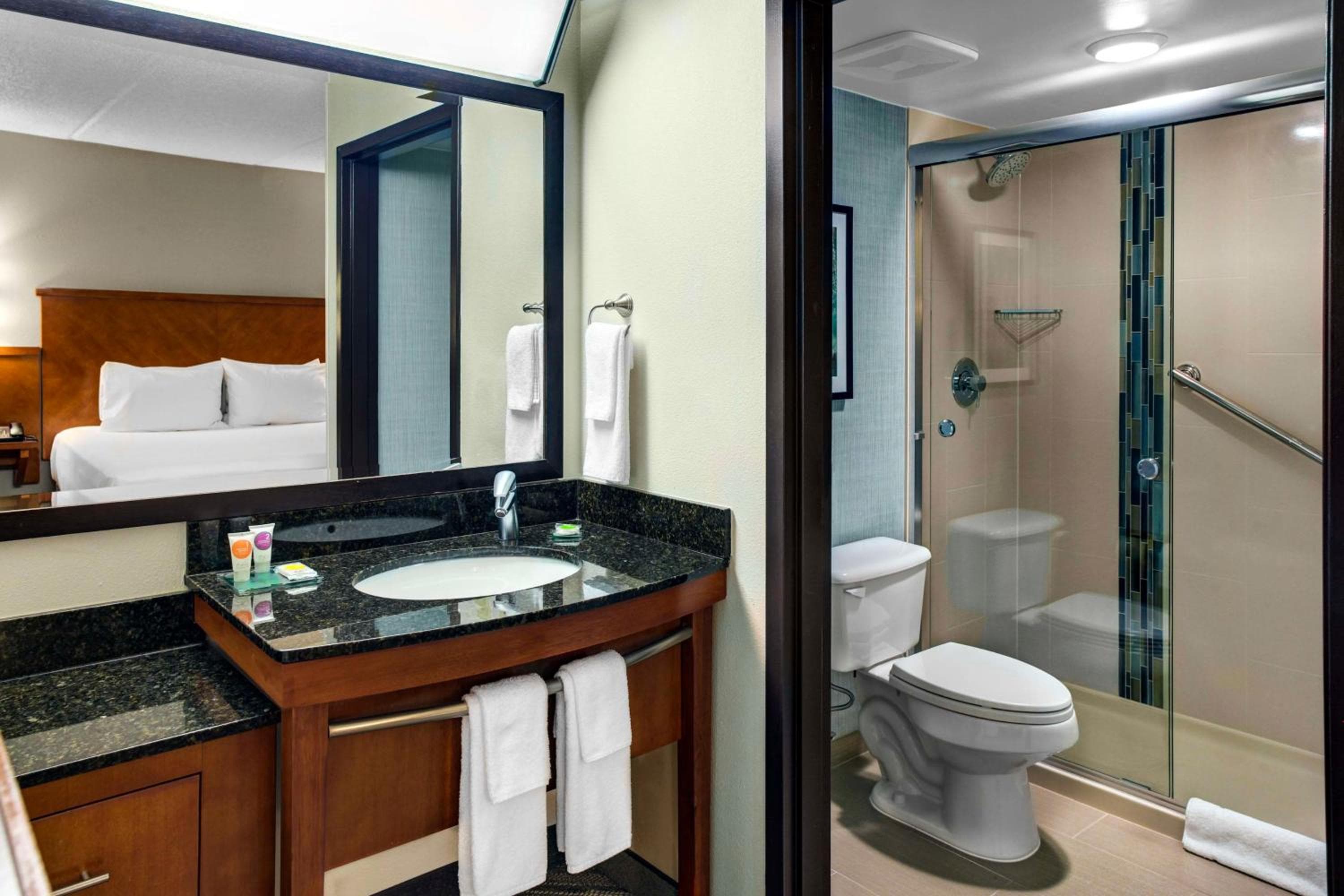 Hyatt Place Tampa-Busch Gardens — 30