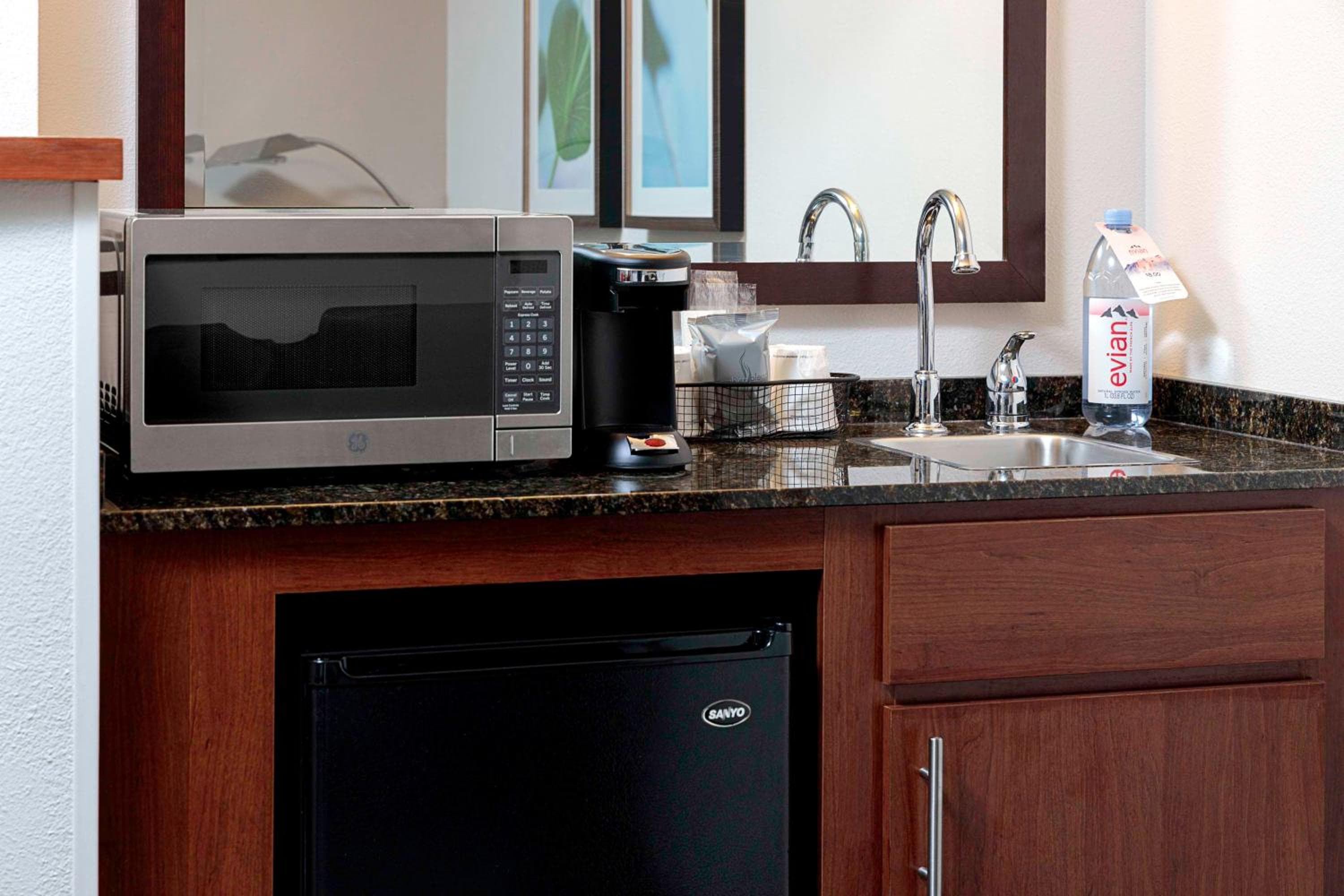 Hyatt Place Tampa Busch Gardens — 26