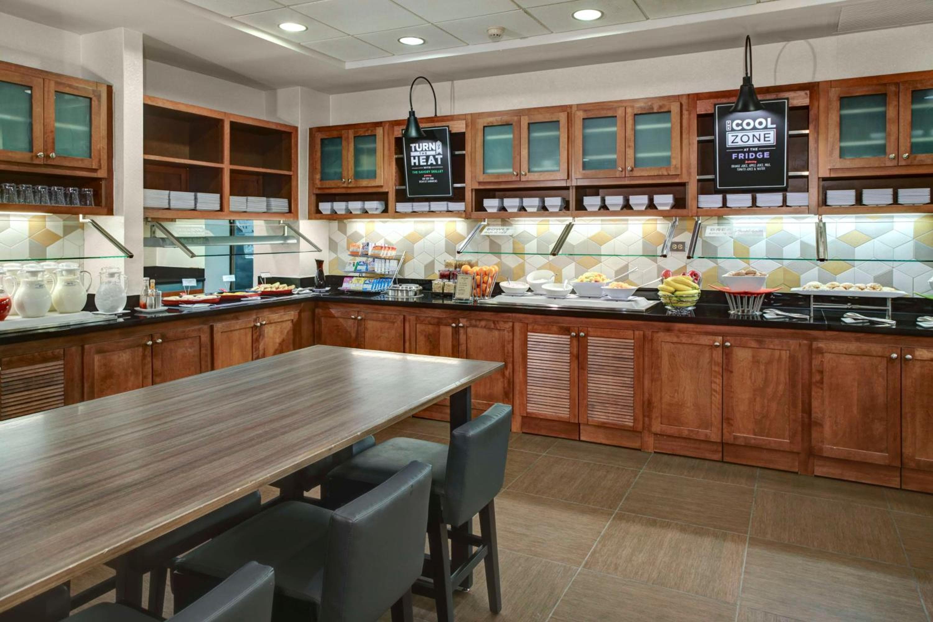 Hyatt Place Tampa Busch Gardens — 18