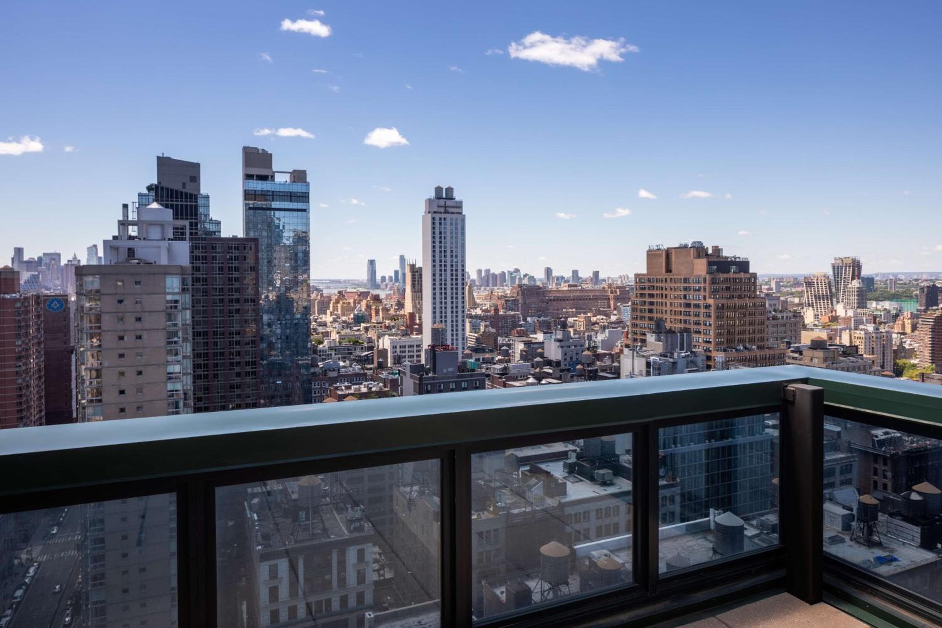 Hyatt House New York/Chelsea — 30