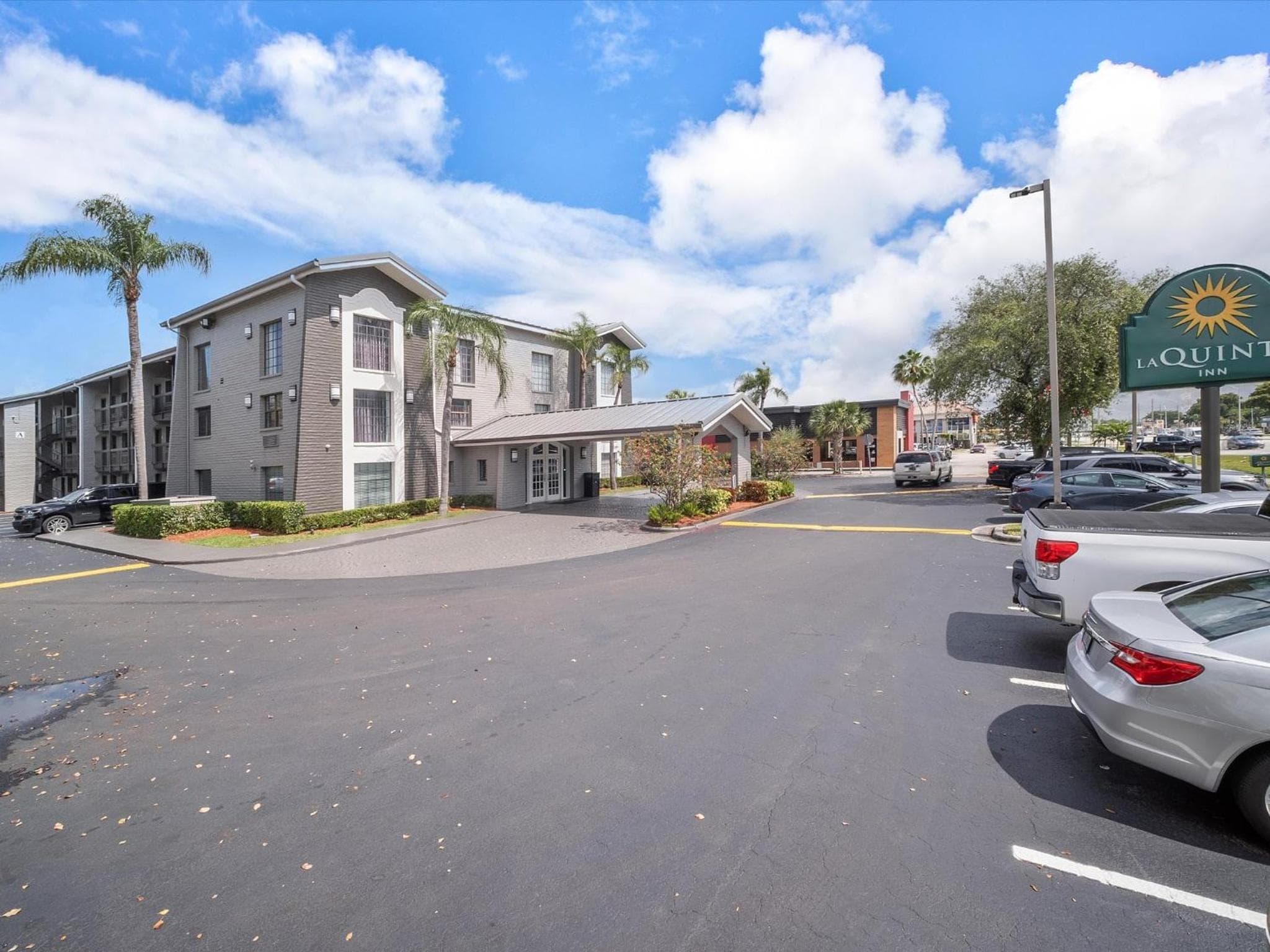 La Quinta Inn presso il Wyndham Miami Airport North — 17