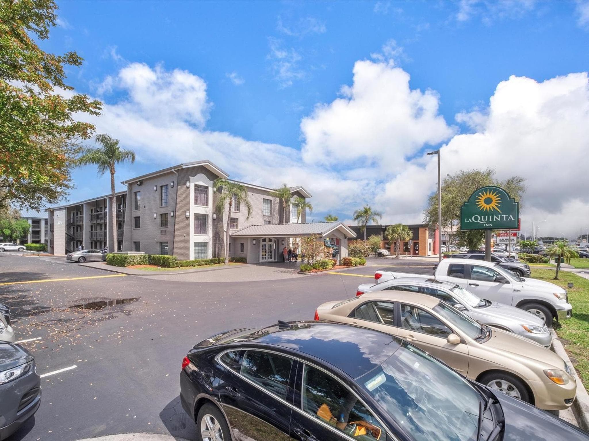 La Quinta Inn presso il Wyndham Miami Airport North — 8
