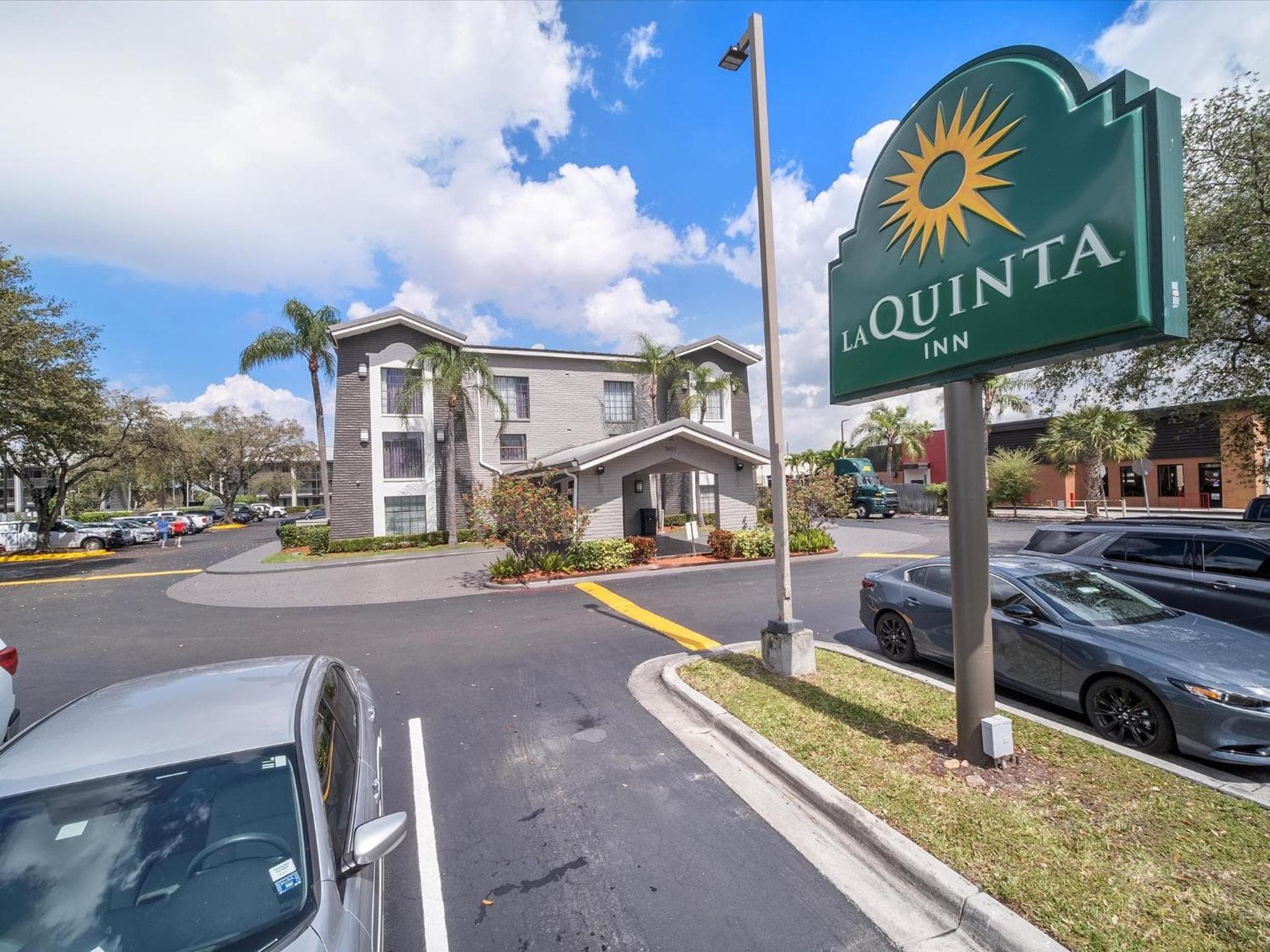 La Quinta Inn presso il Wyndham Miami Airport North — 12