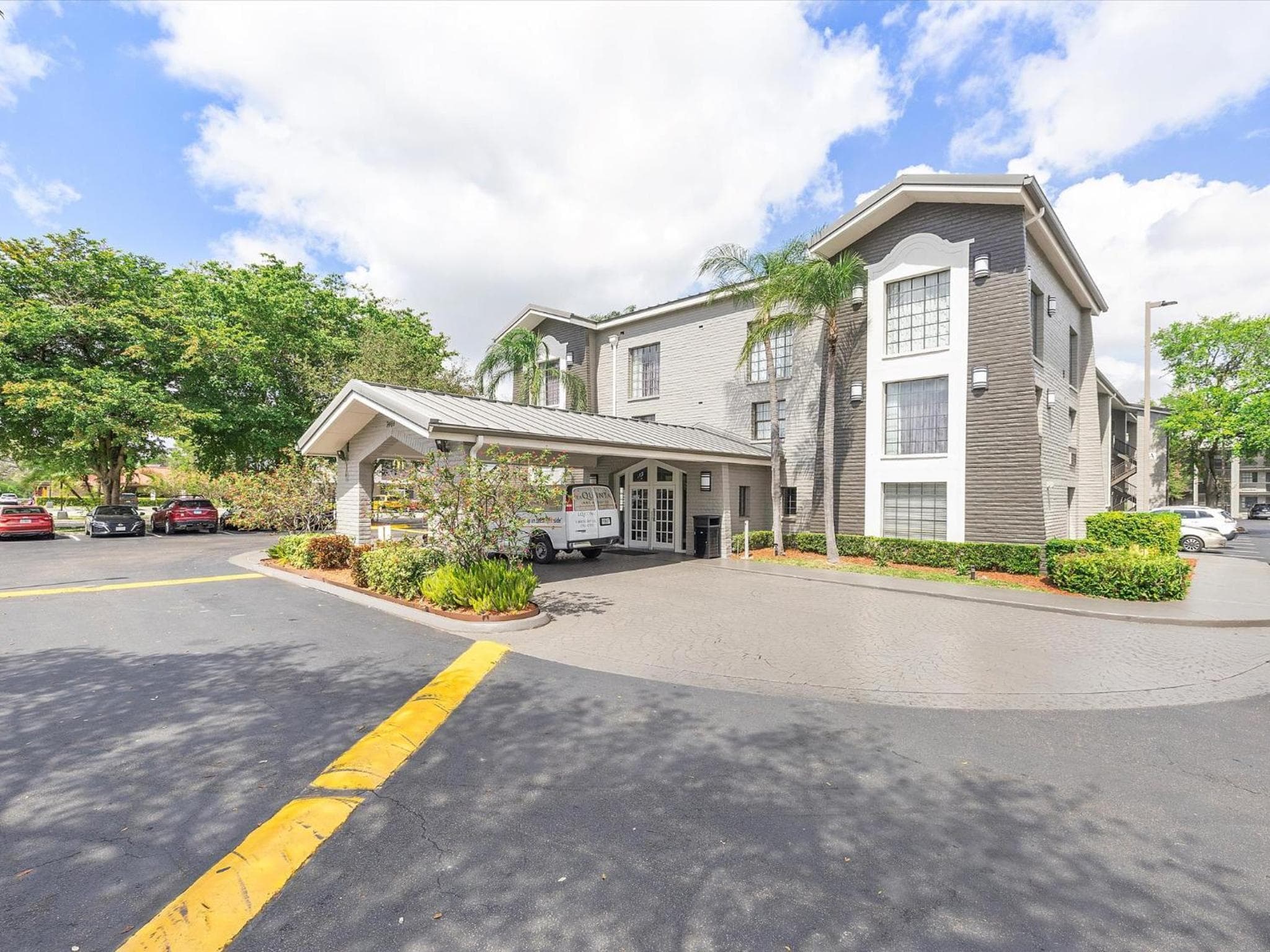 La Quinta Inn by Wyndham Miami Airport North — 24