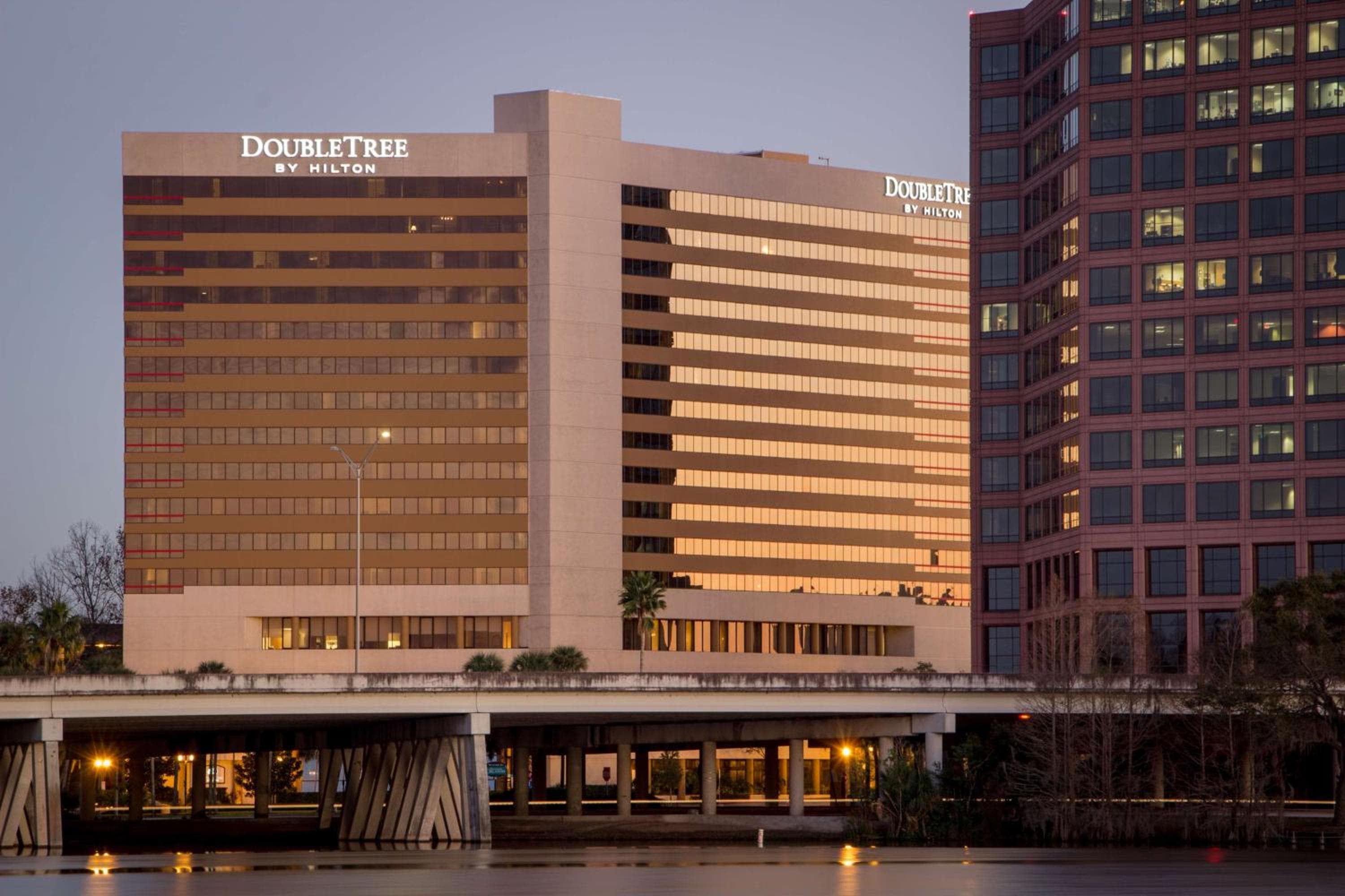 DoubleTree by Hilton Orlando Centro — 2