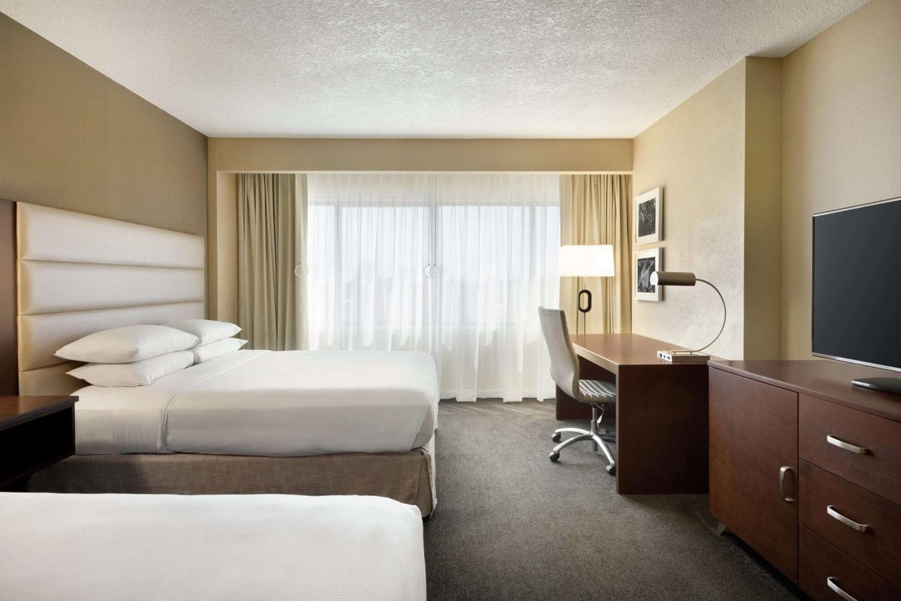 DoubleTree by Hilton Orlando Downtown — 6