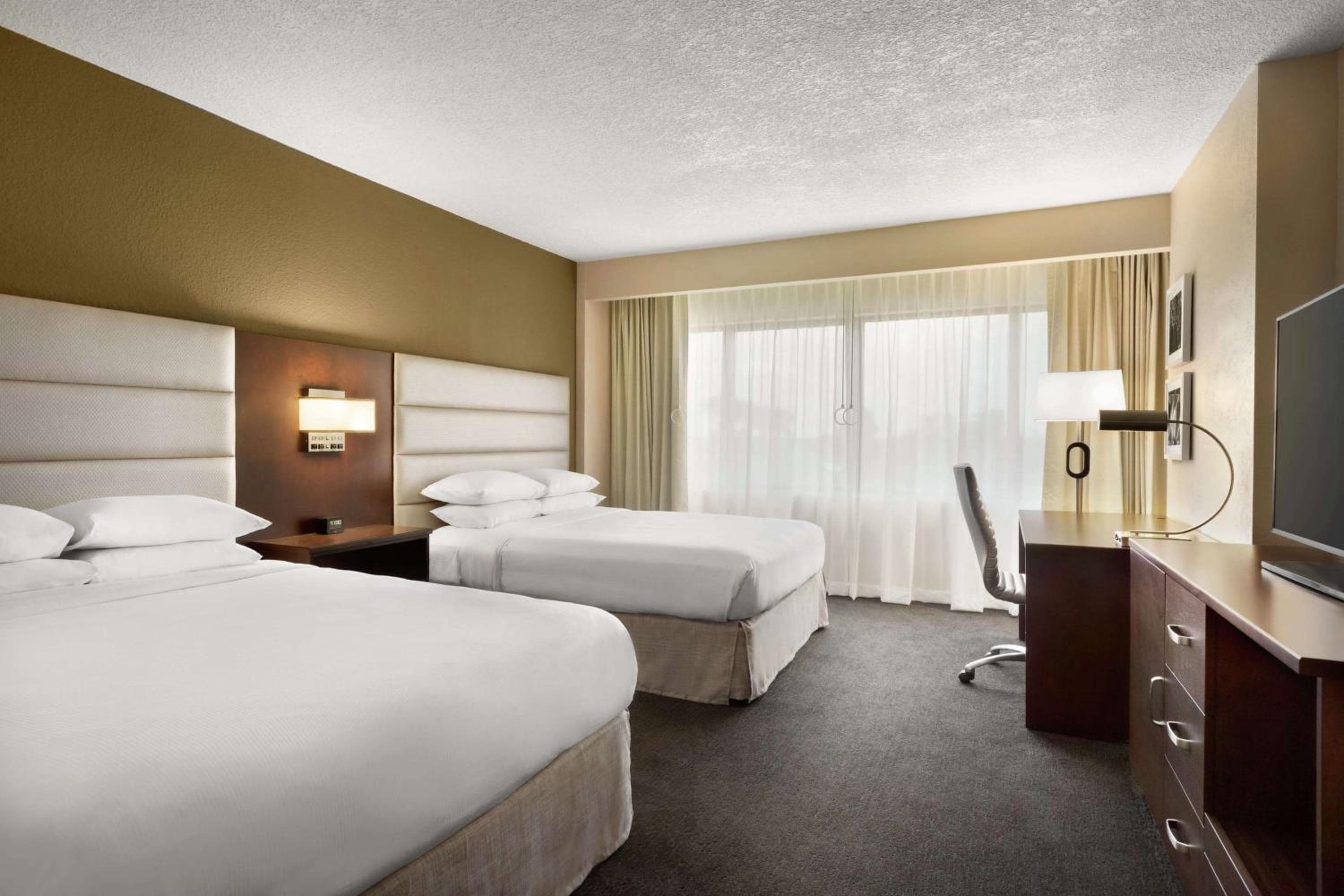 DoubleTree by Hilton Orlando Downtown — 13