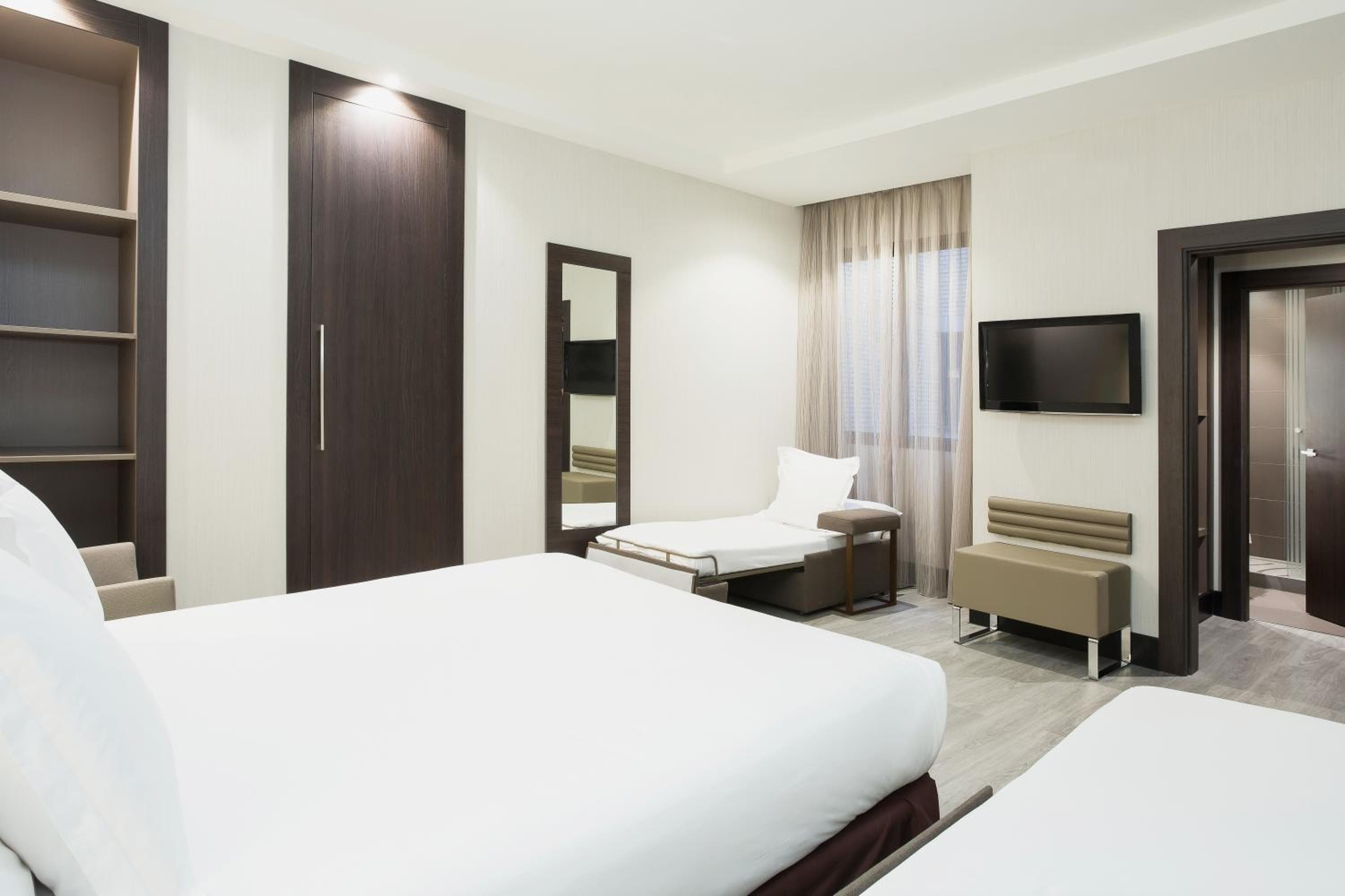 Novotel Madrid Centro — 19