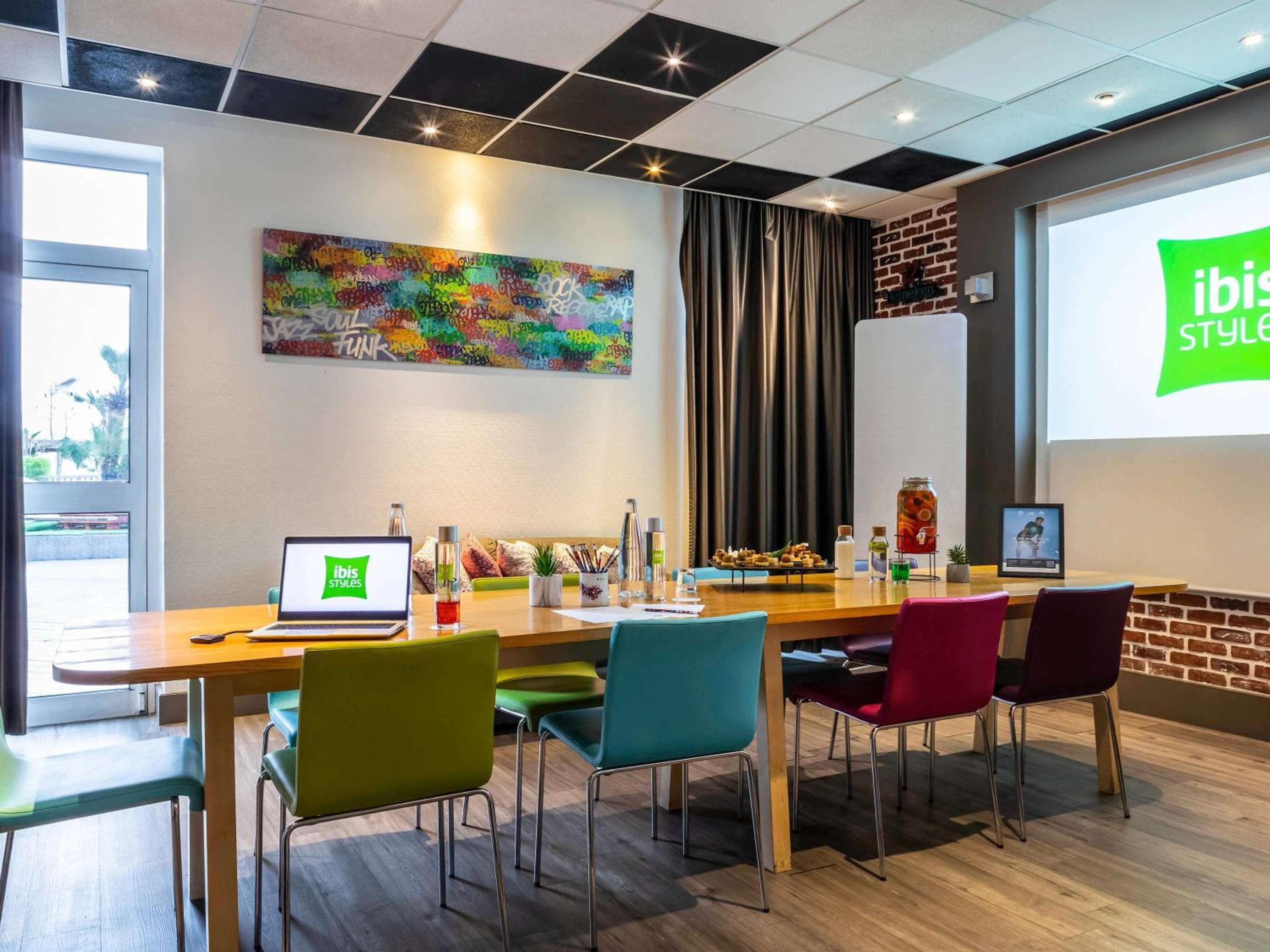ibis Styles París Bercy — 30