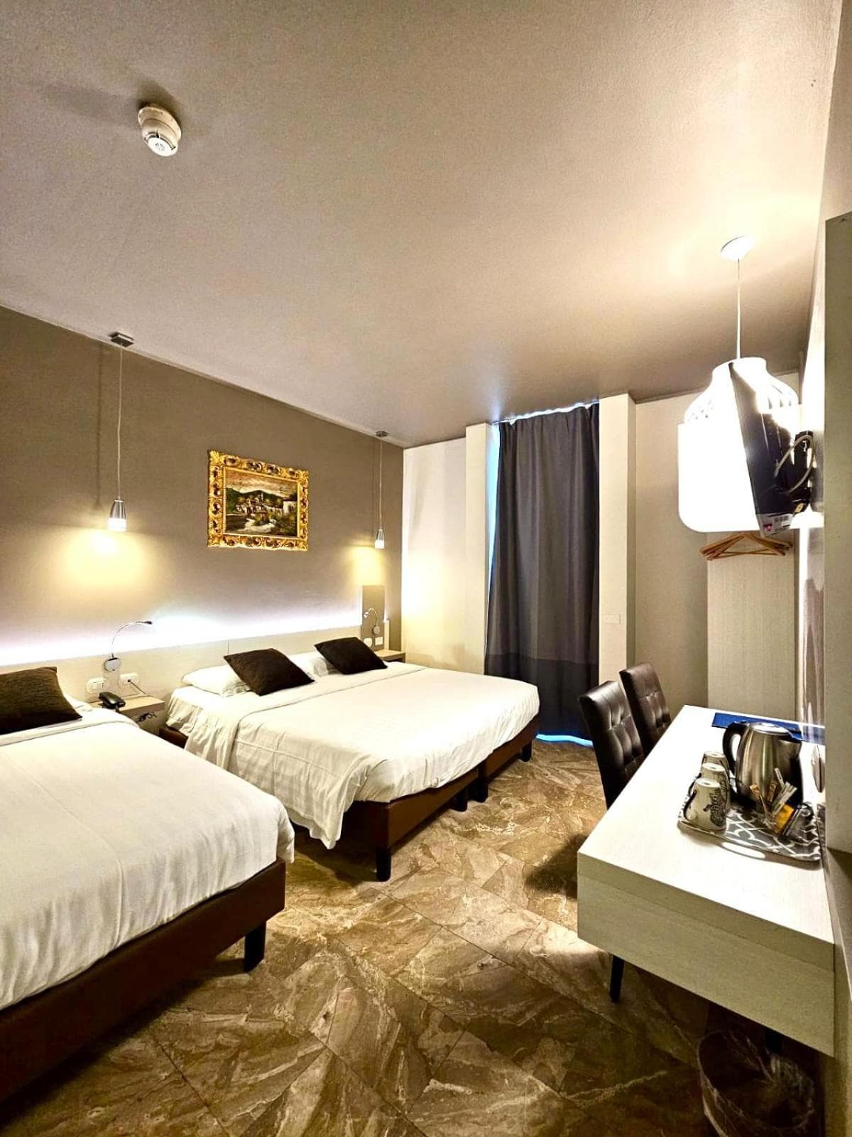 Canova Hotel — 25