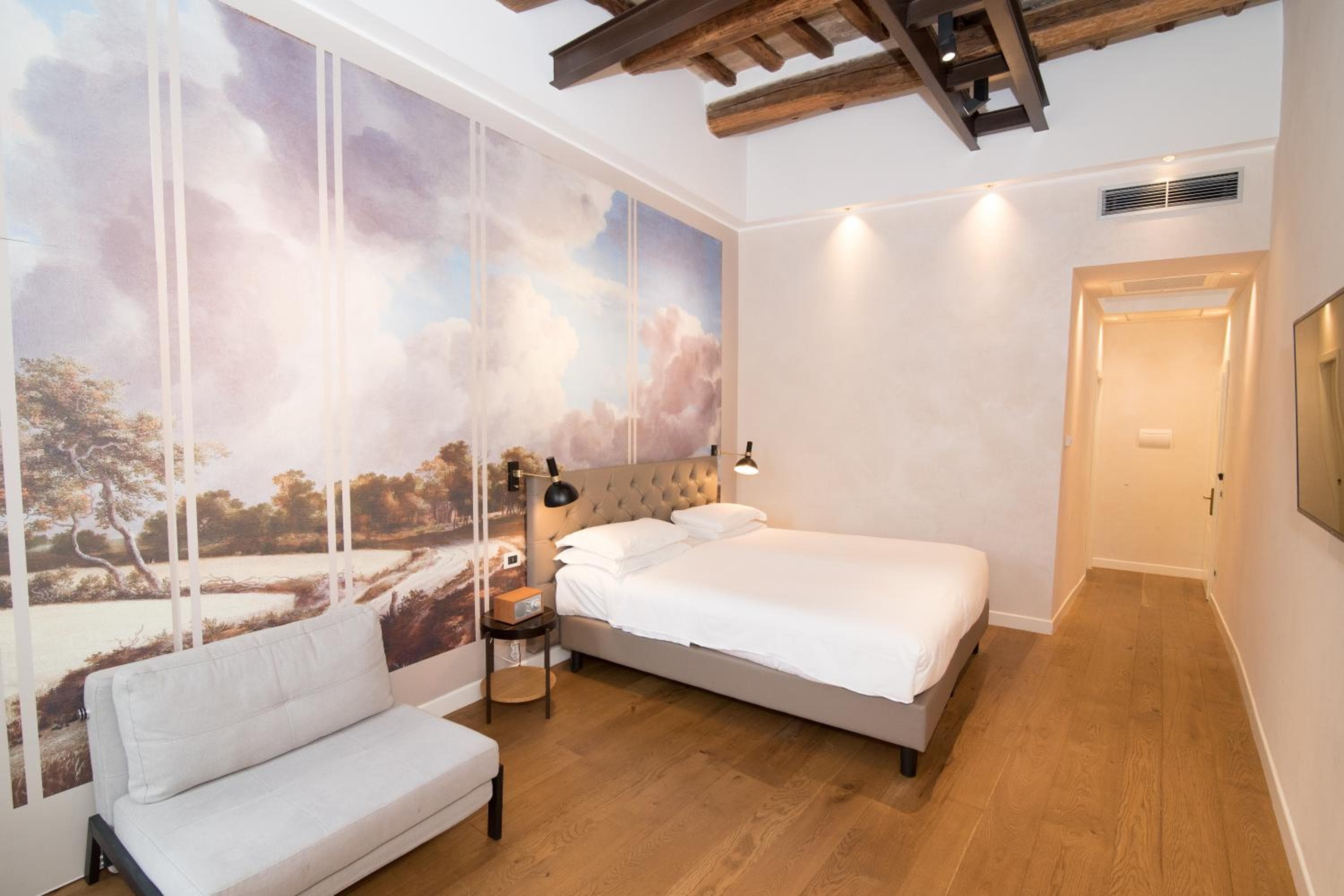 Hotel Accademia — 13