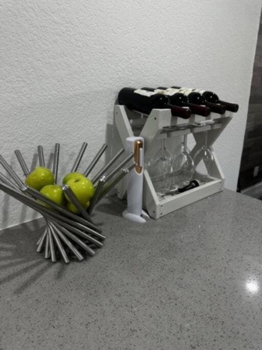 Gemütlich Neu Renoviert in FLL — 18