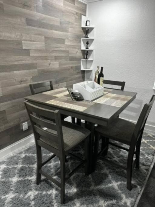 Gemütlich Neu Renoviert in FLL — 22