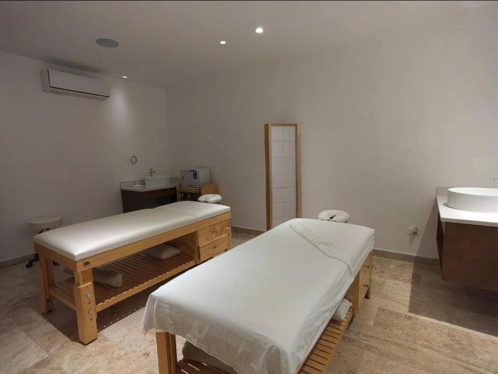Ipana Luxury Suites By Caribe Rentas — 9
