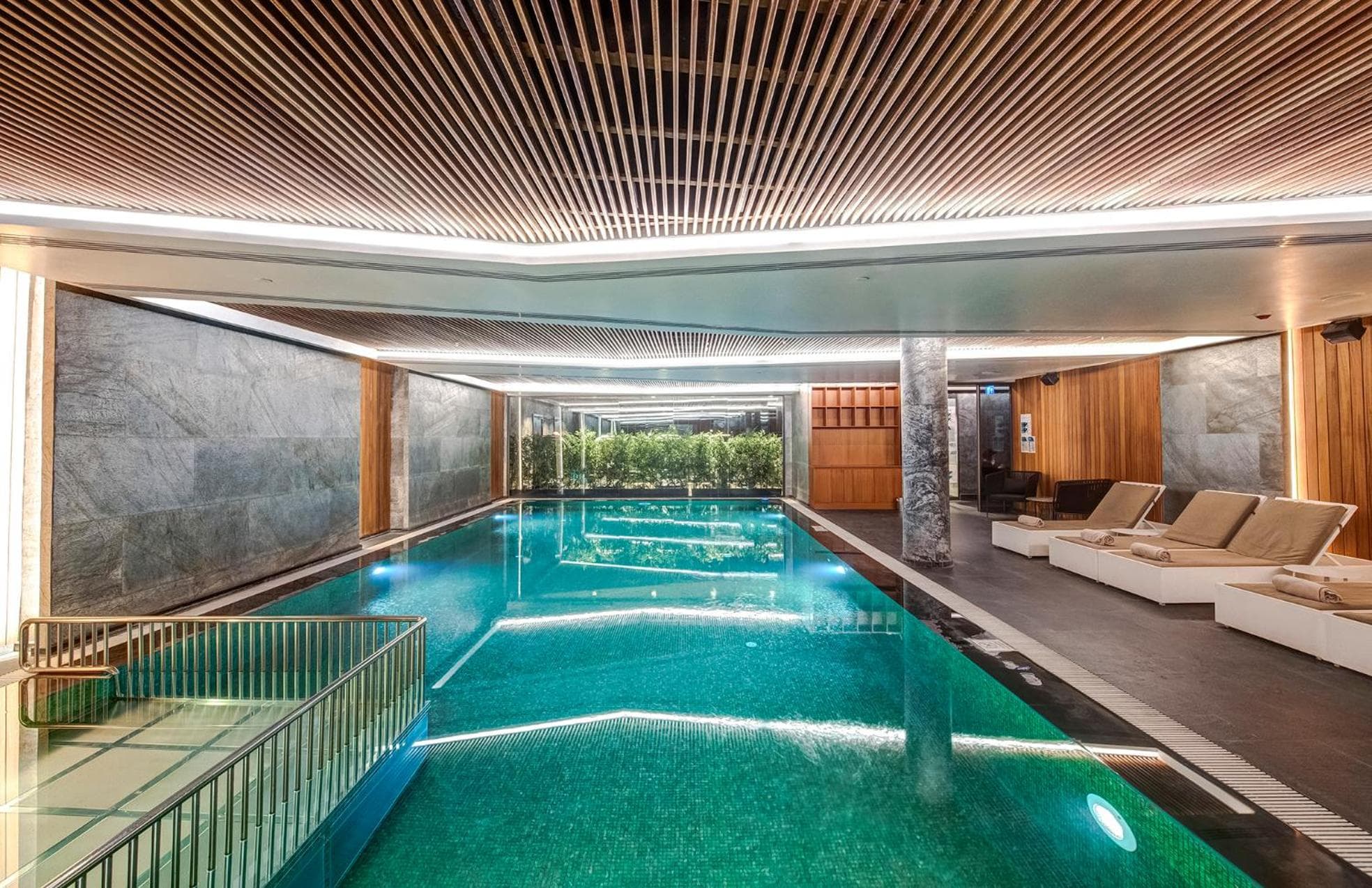 DoubleTree by Hilton Istanbul - Piyalepasa — 10