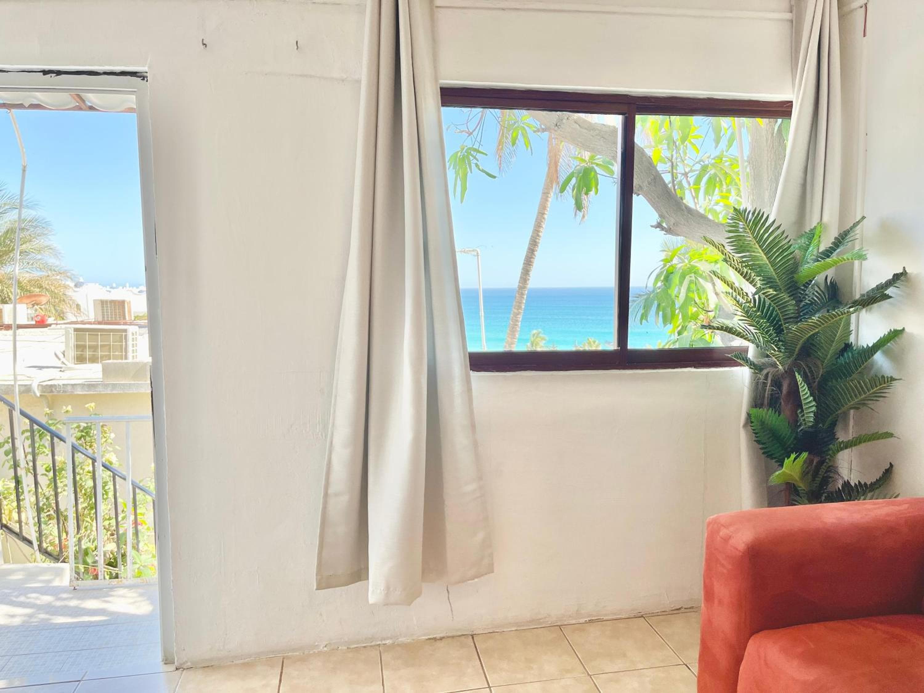 Casa Costa Azul — 1