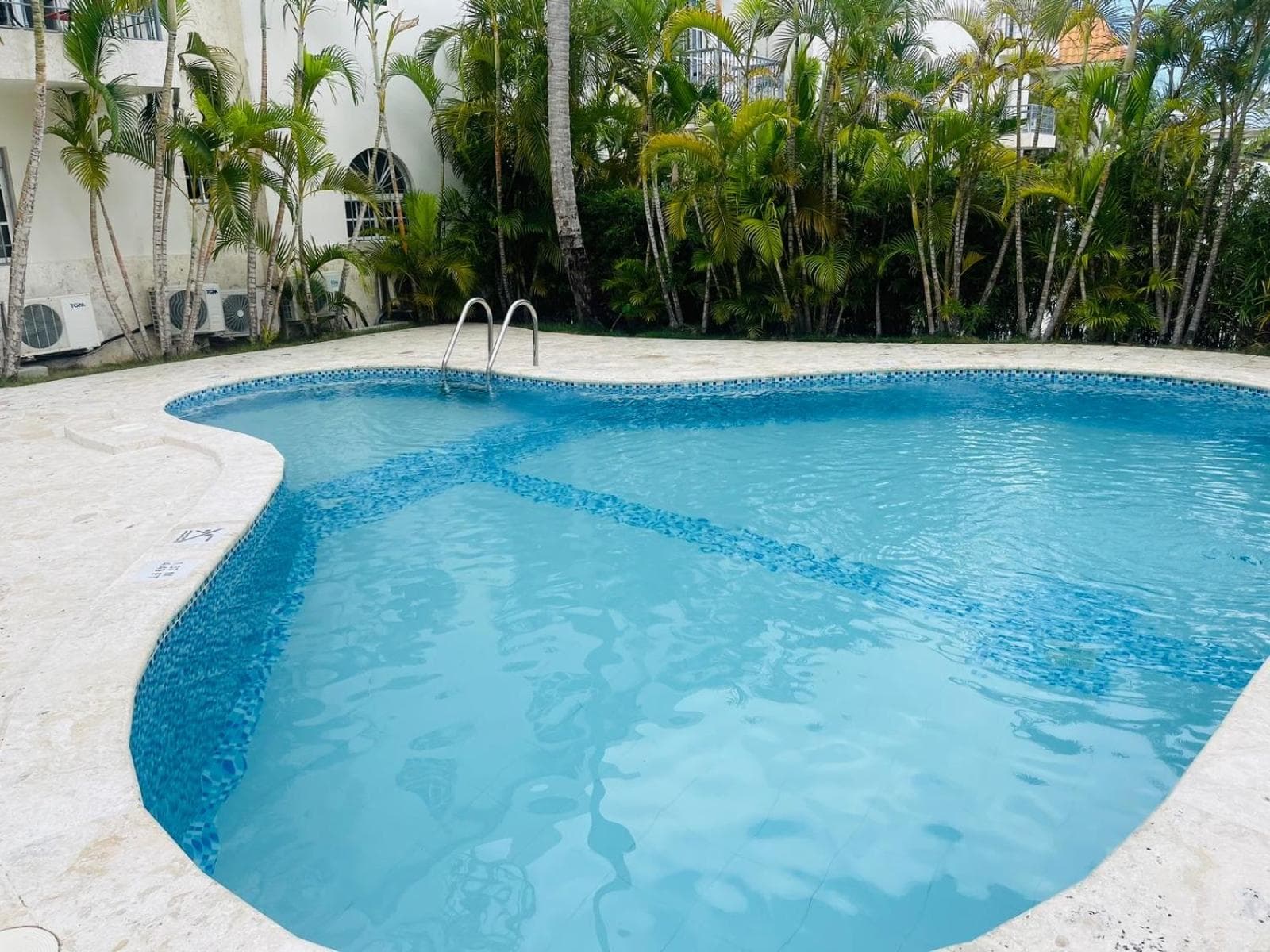 paradise close to the beach pool free parking,wifi- punta cana — 30
