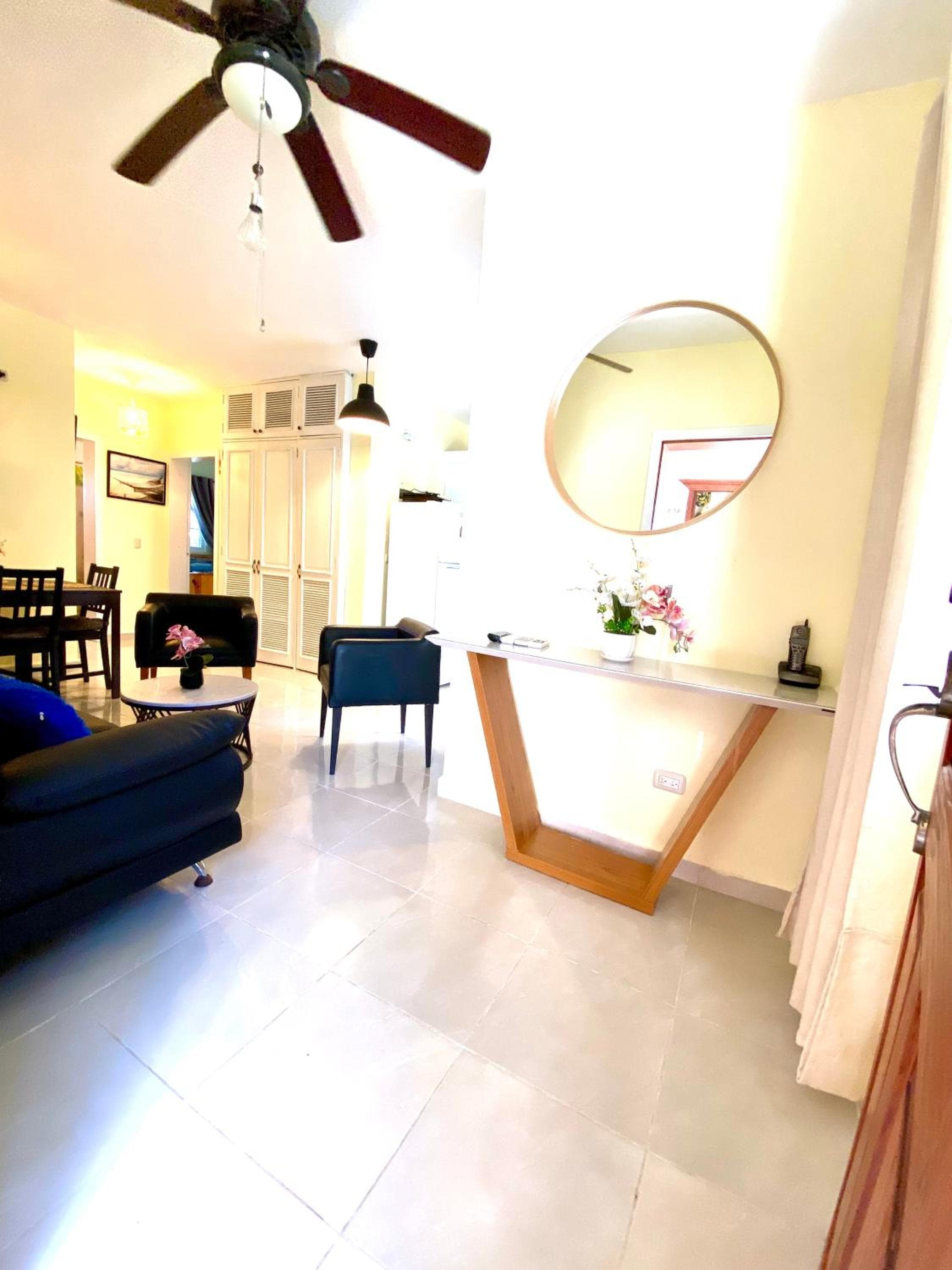 paradise close to the beach pool free parking,wifi- punta cana — 18