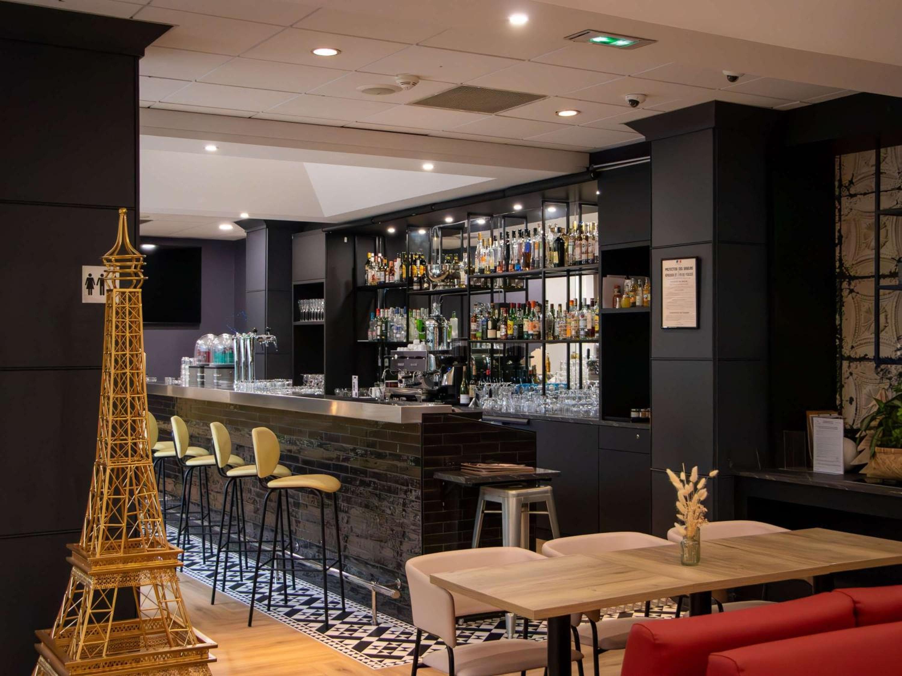 Mercure Paris Centre Tour Eiffel — 14