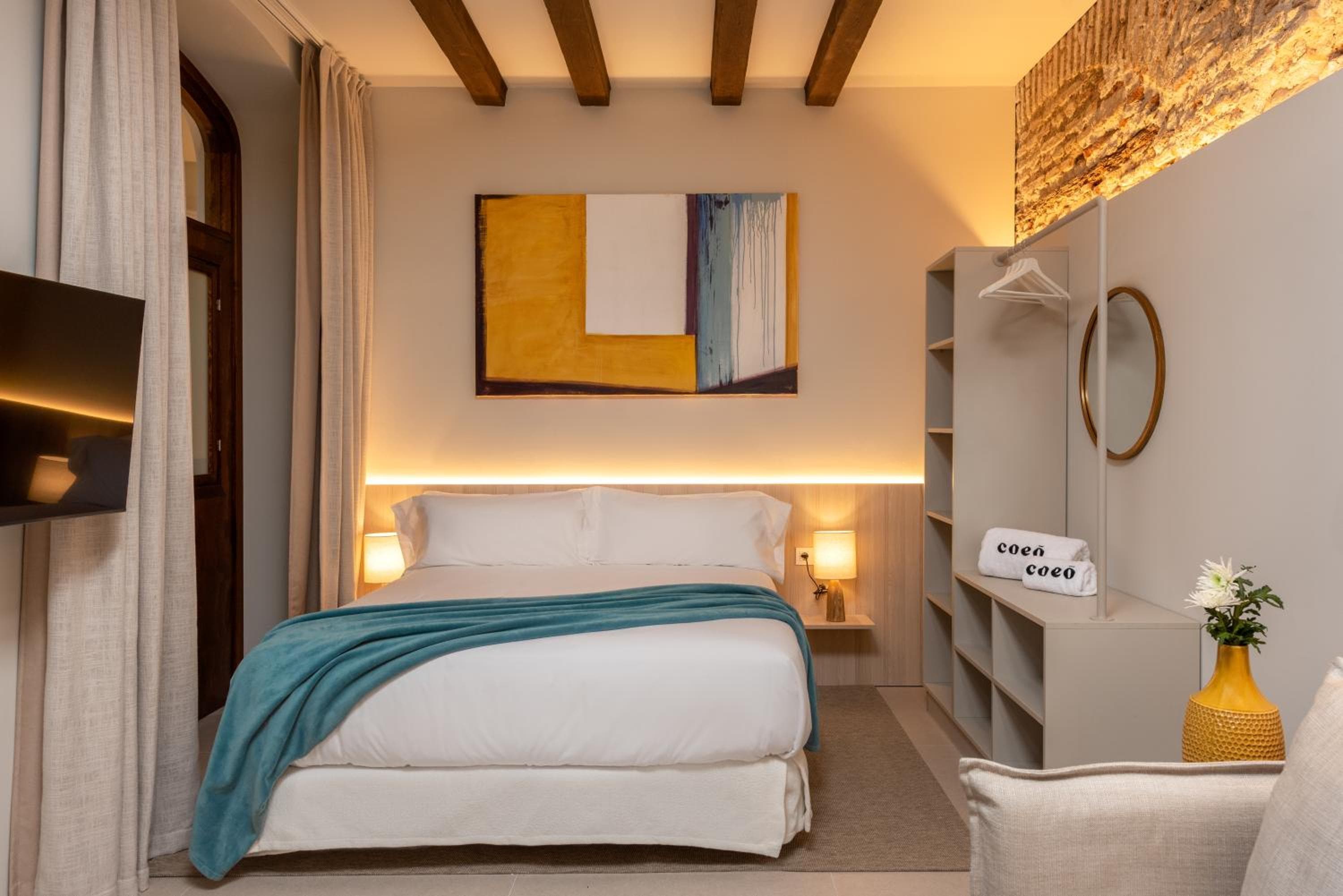 Coeo Fresca Roof Garden Signature Apartments — 16