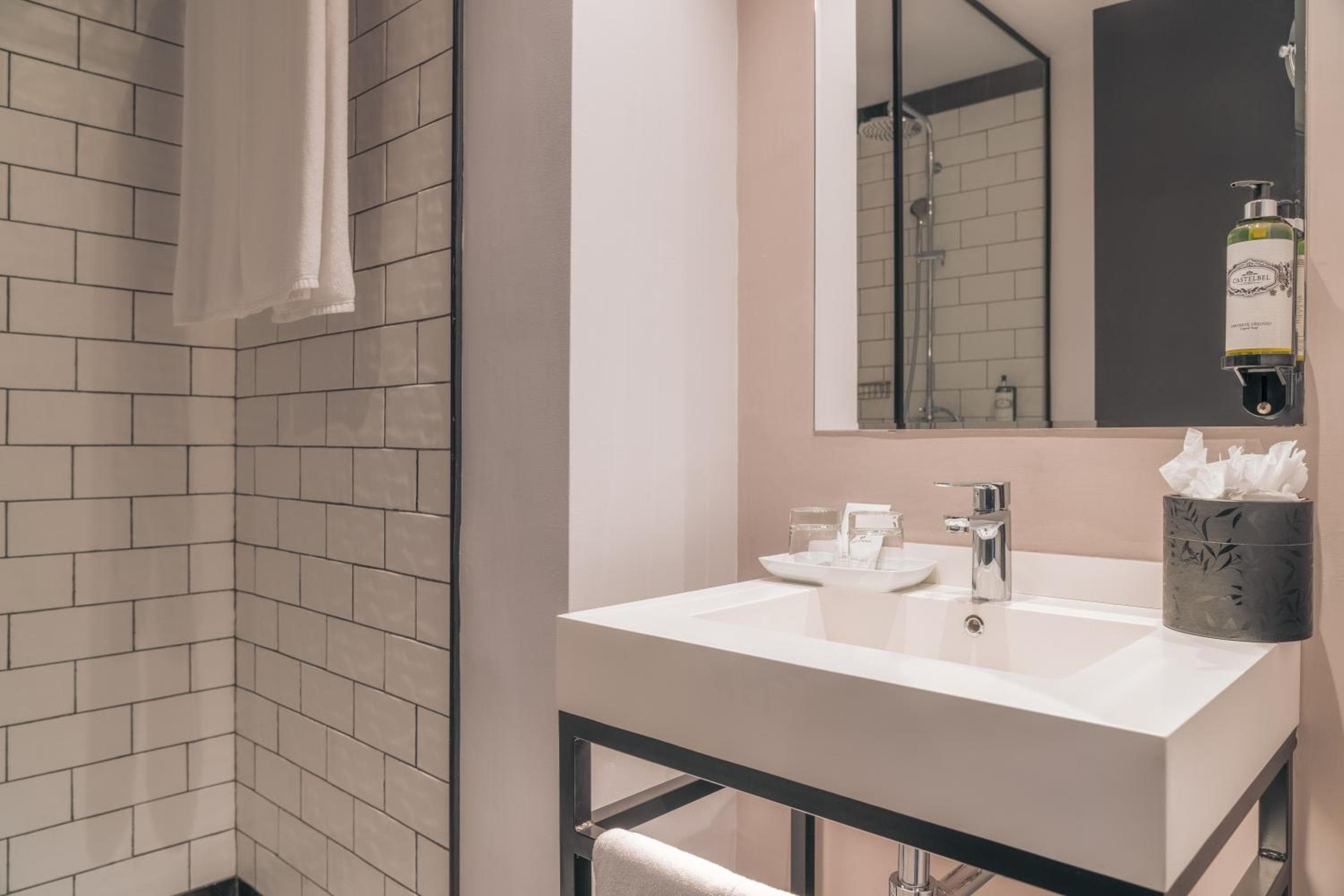 Pestana Lisboa Vintage City Center Suites — 10