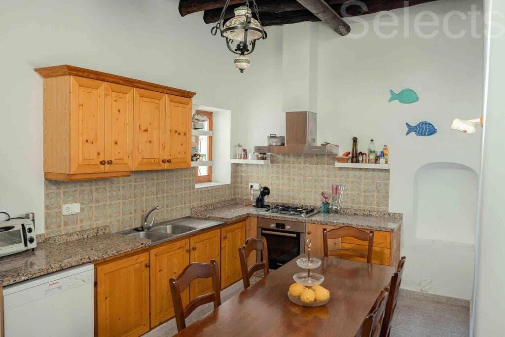 Charmante Ibiza Villa — 2