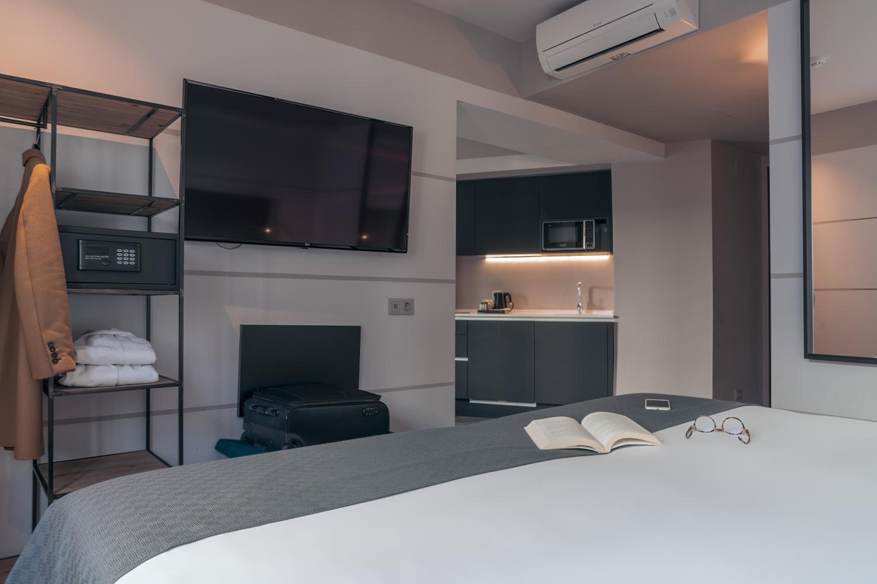 Pestana Lisboa Vintage City Center Suites — 3