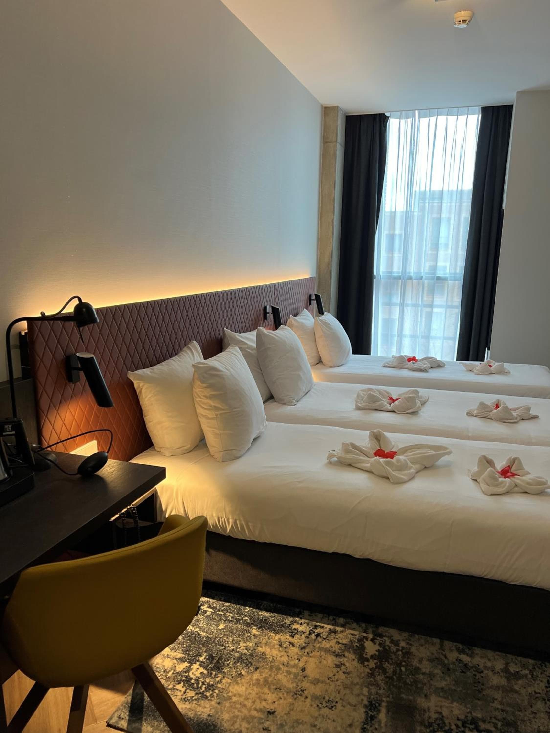 Hotel New Kit — 12