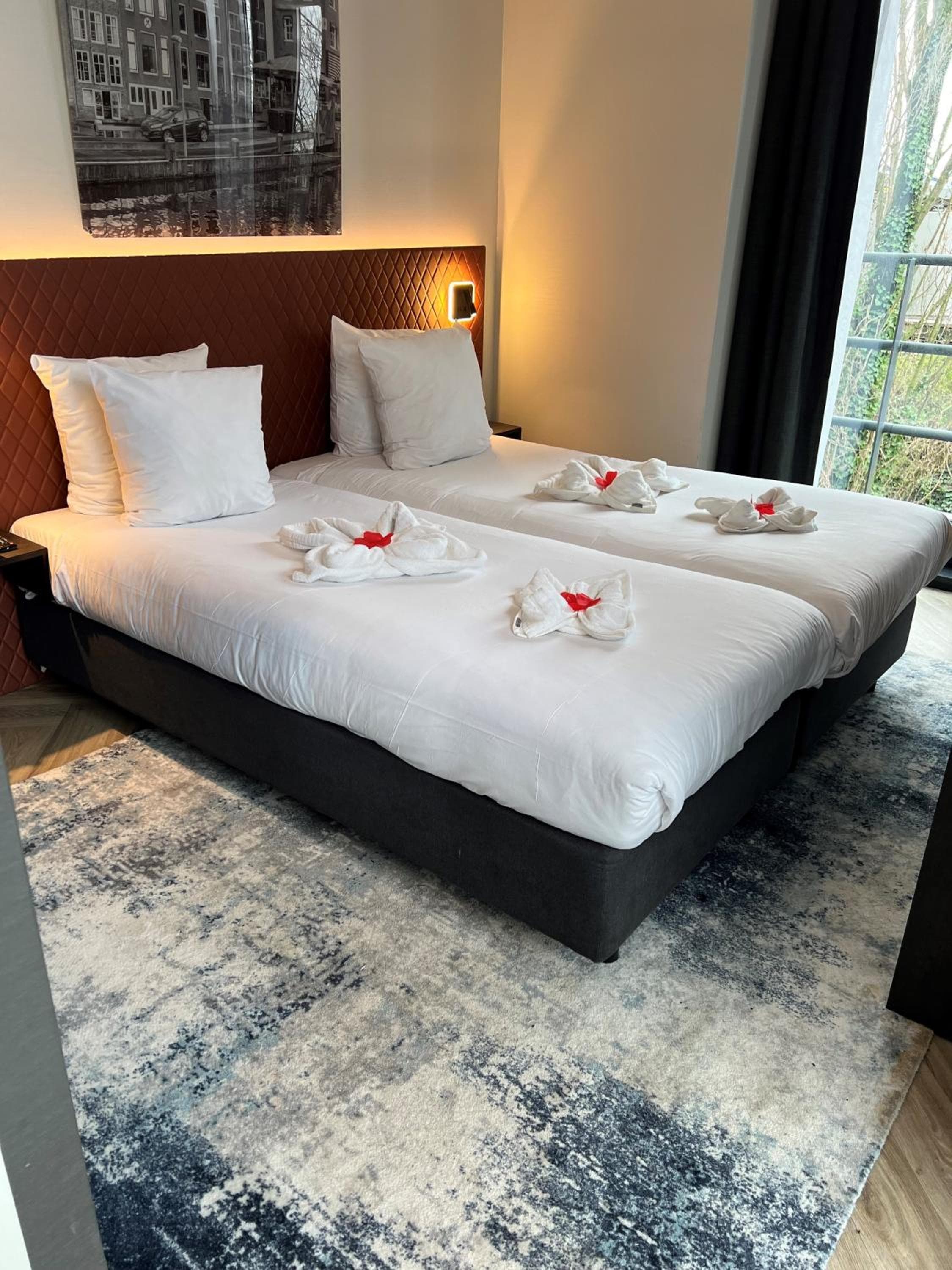 Hotel New Kit — 27
