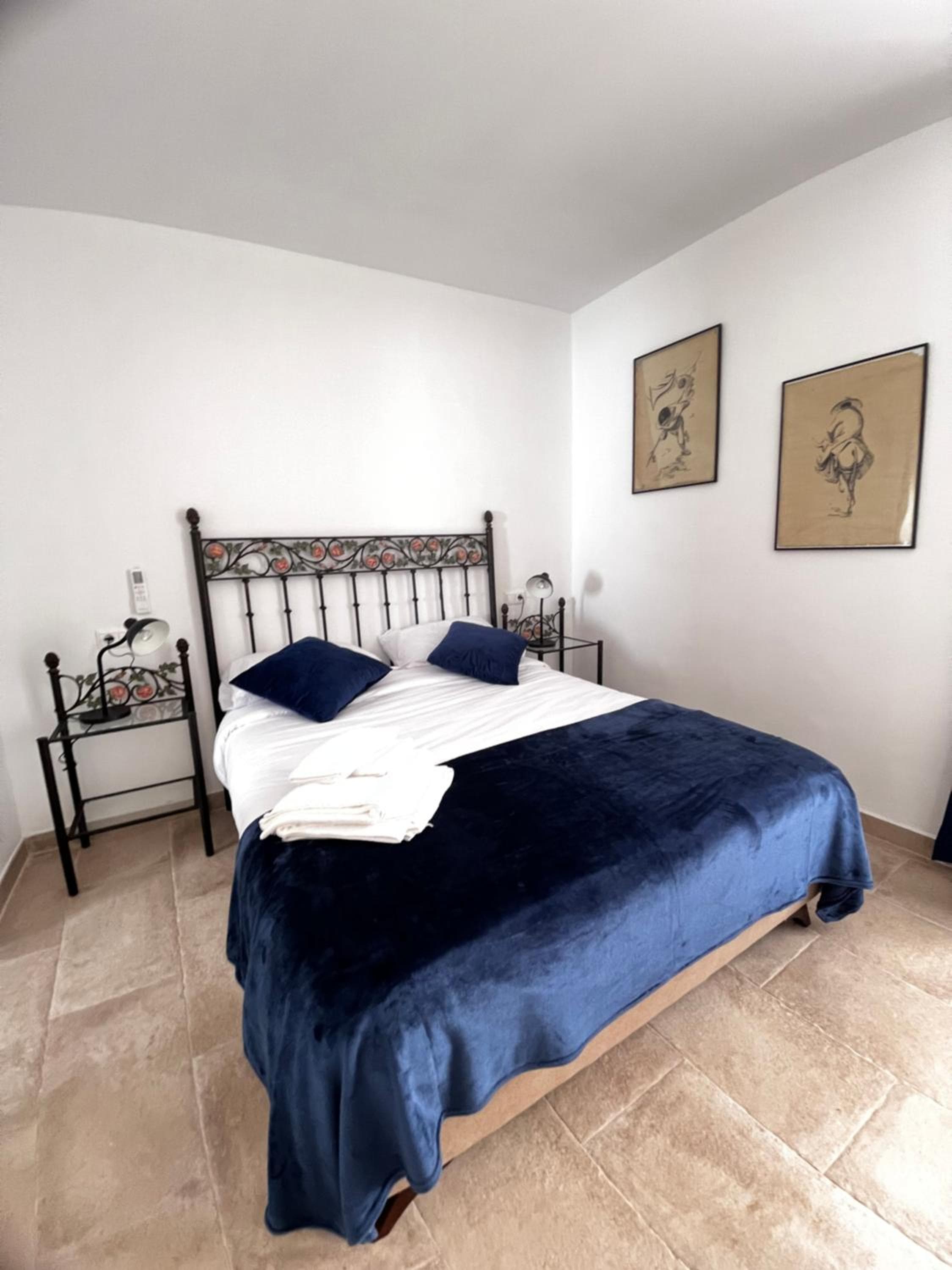Shanti's Andalusische Zimmer — 2