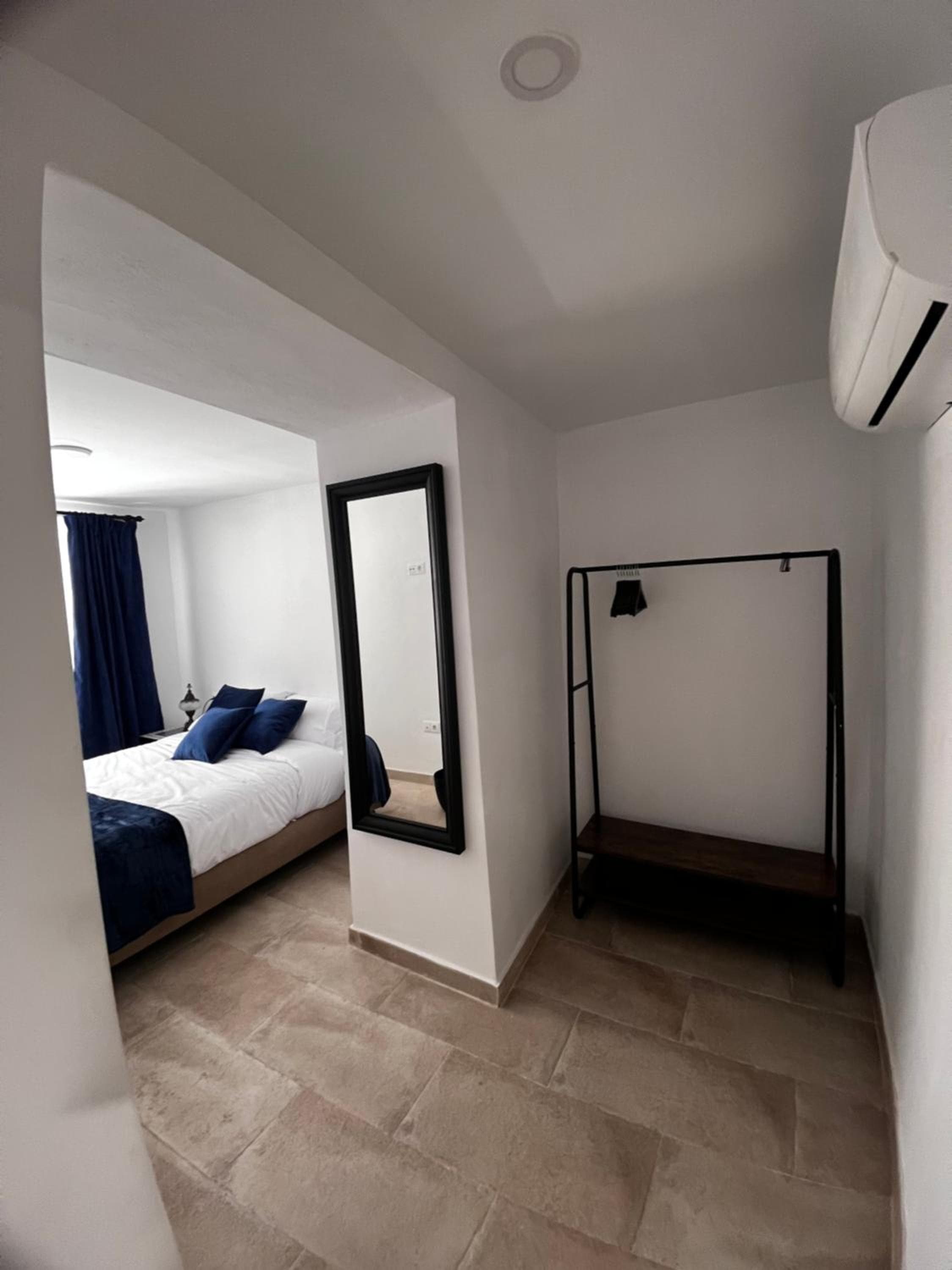 Shanti's Andalusische Zimmer — 30