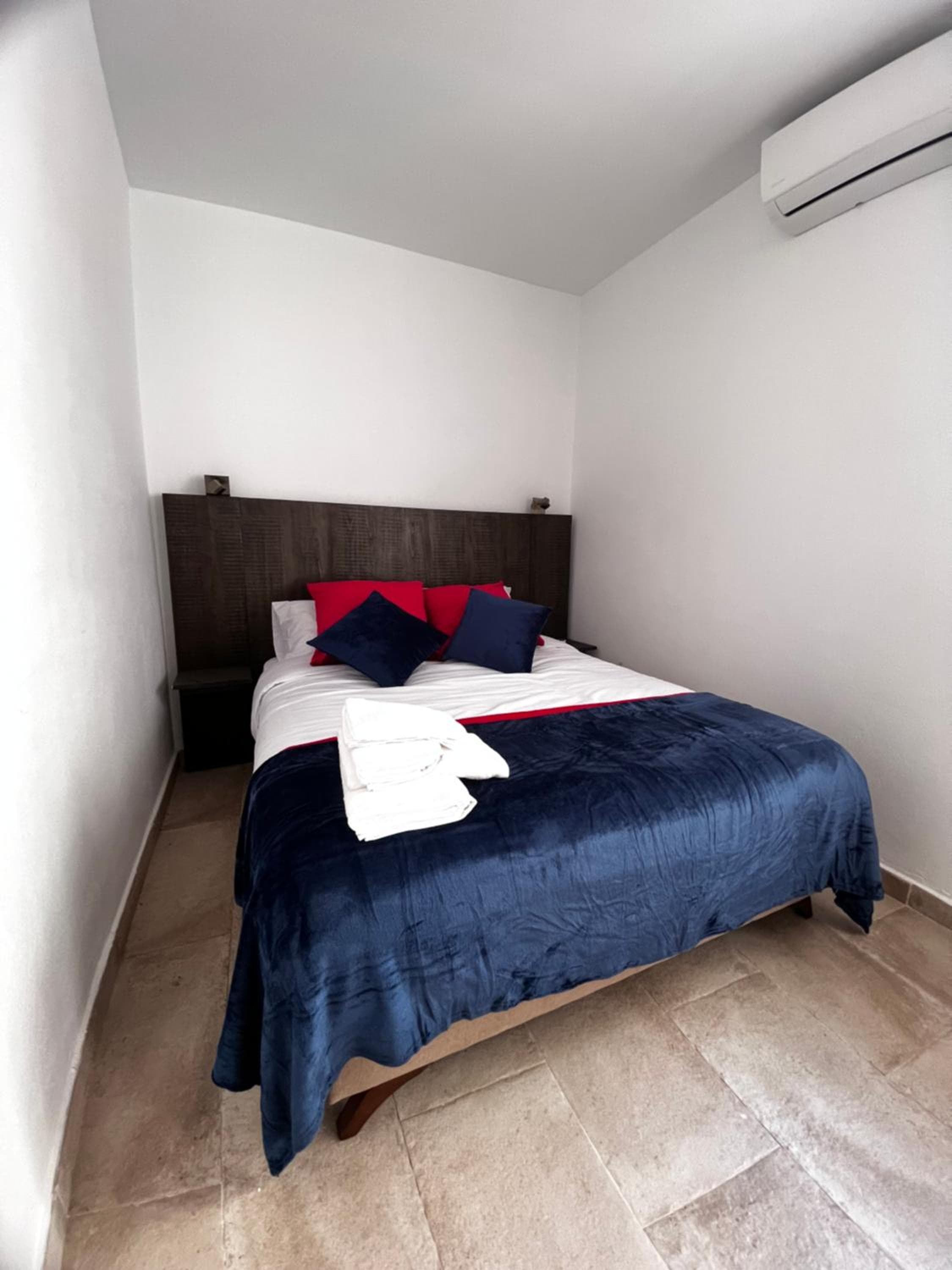 Shanti's Andalusische Zimmer — 14
