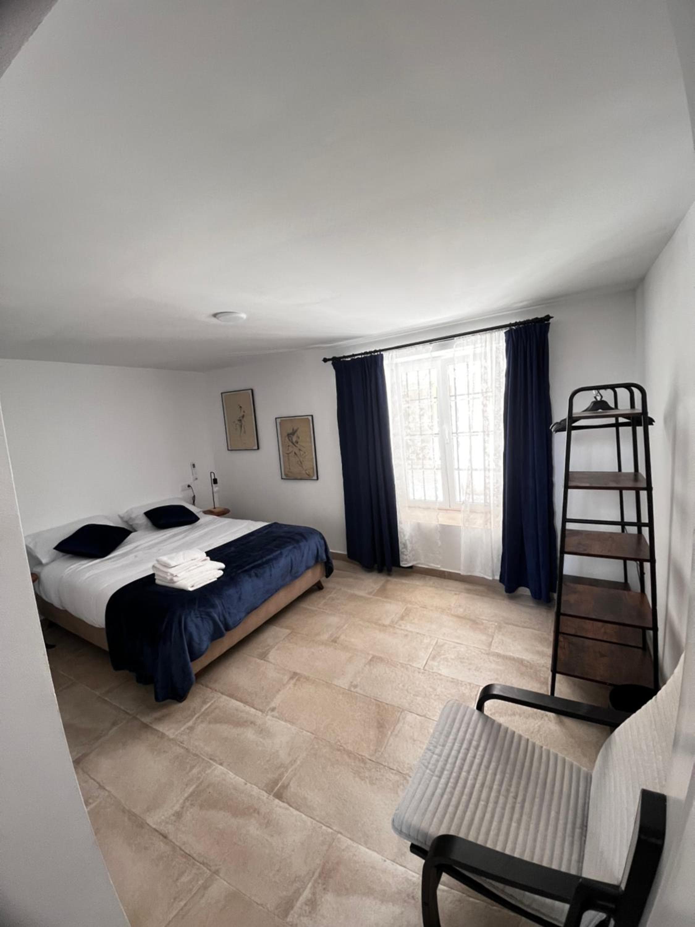 Shanti's Andalusische Zimmer — 24