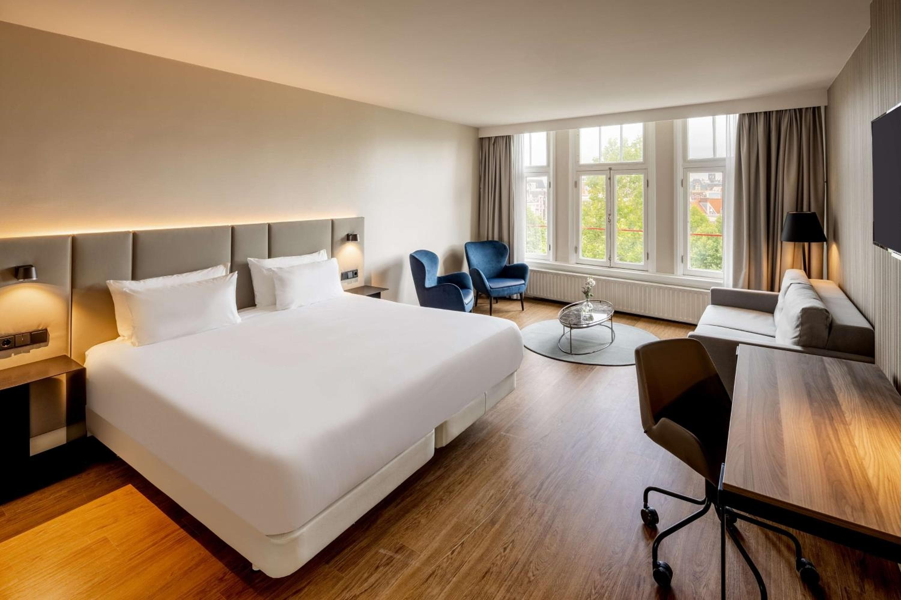 NH Amsterdam Schiller — 12