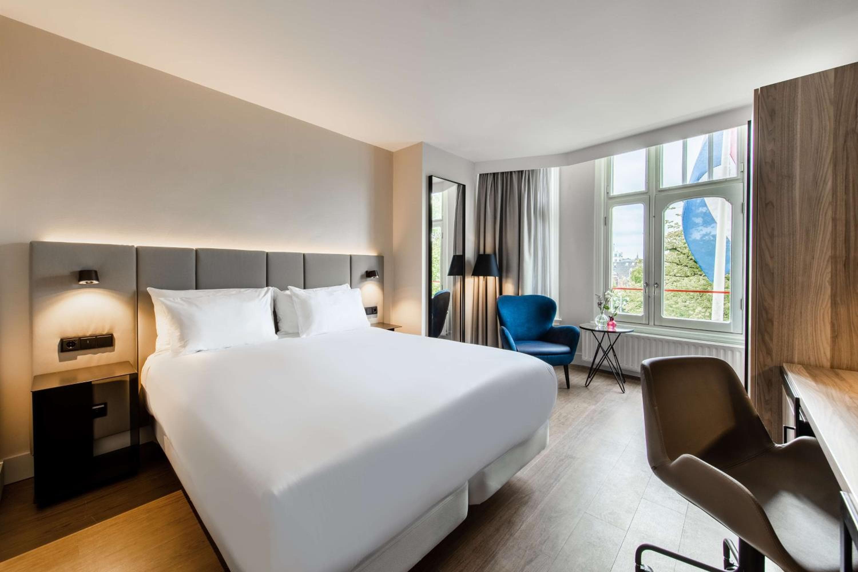 NH Amsterdam Schiller — 10