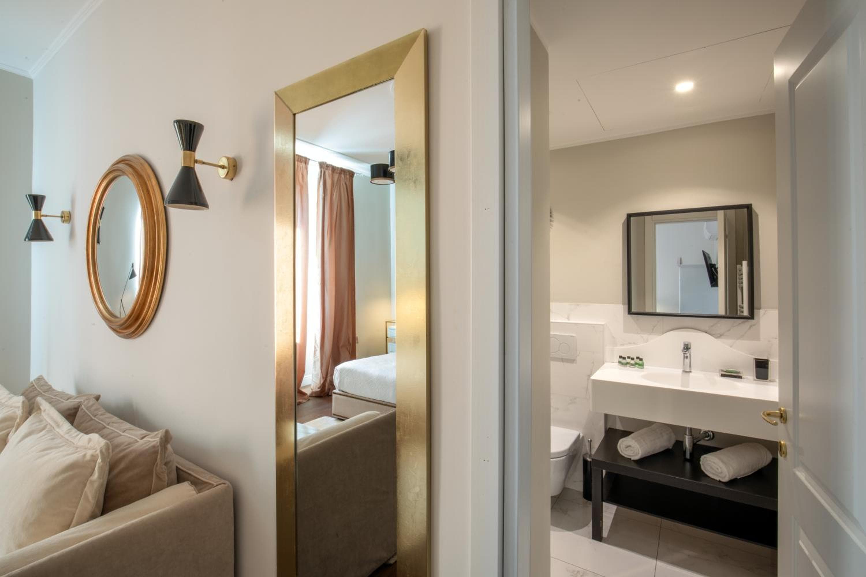 Daplace - Corso Monforte Suites — 13