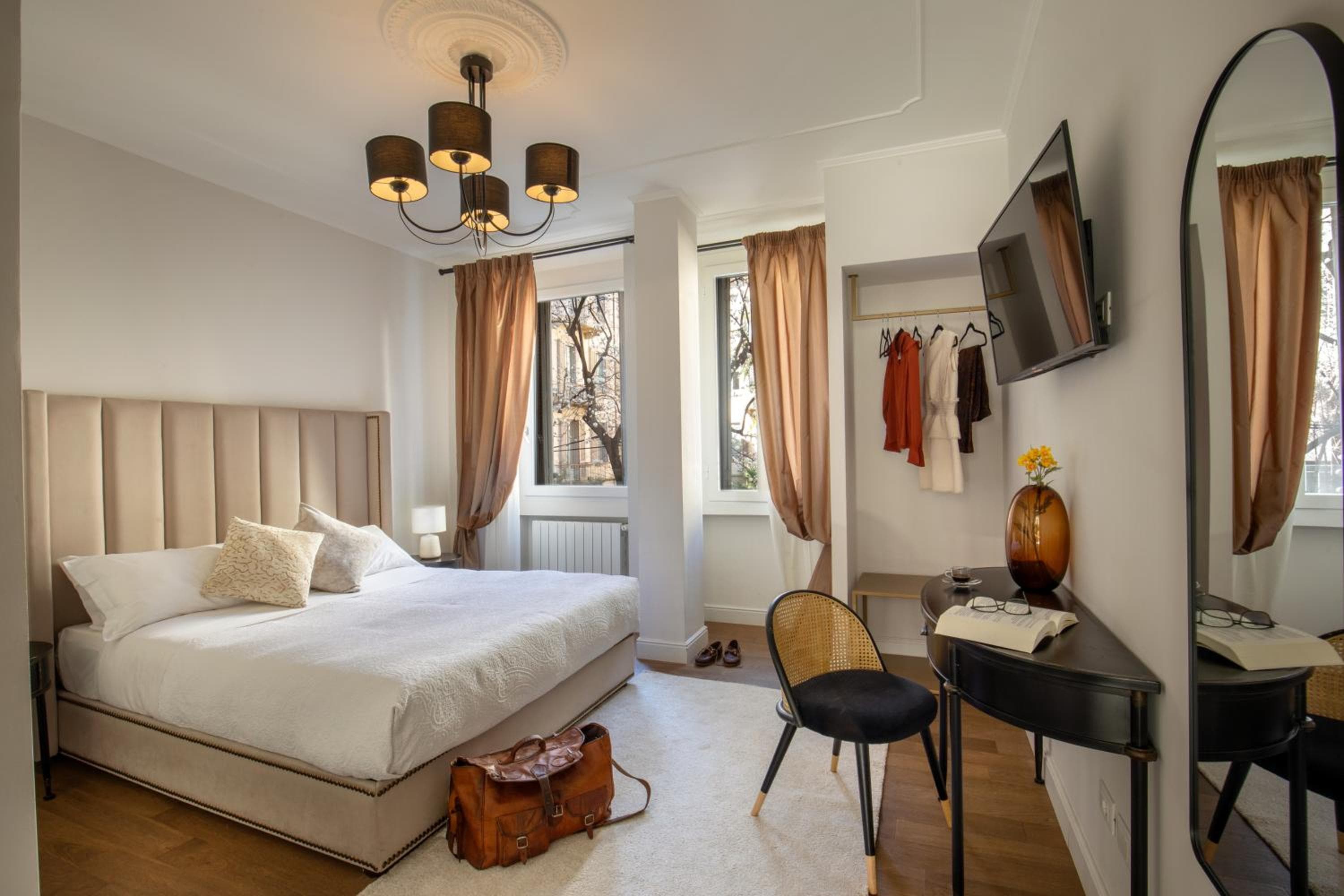 Daplace - Corso Monforte Suites — 3