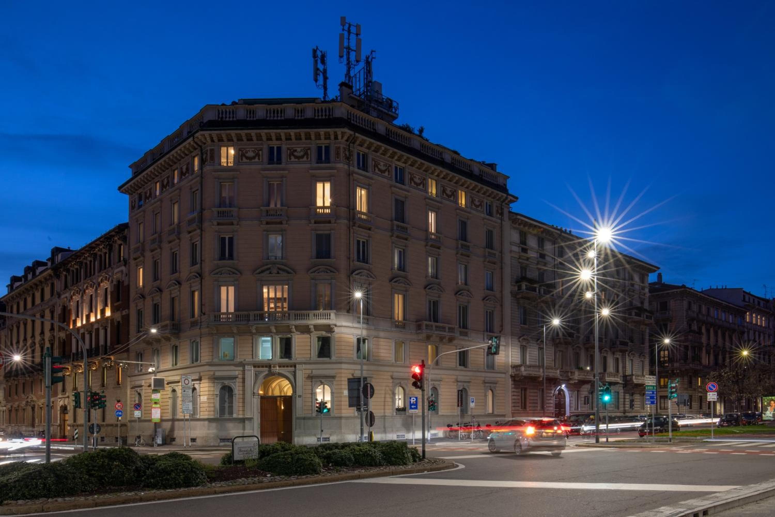 Daplace - Corso Monforte Suites — 1