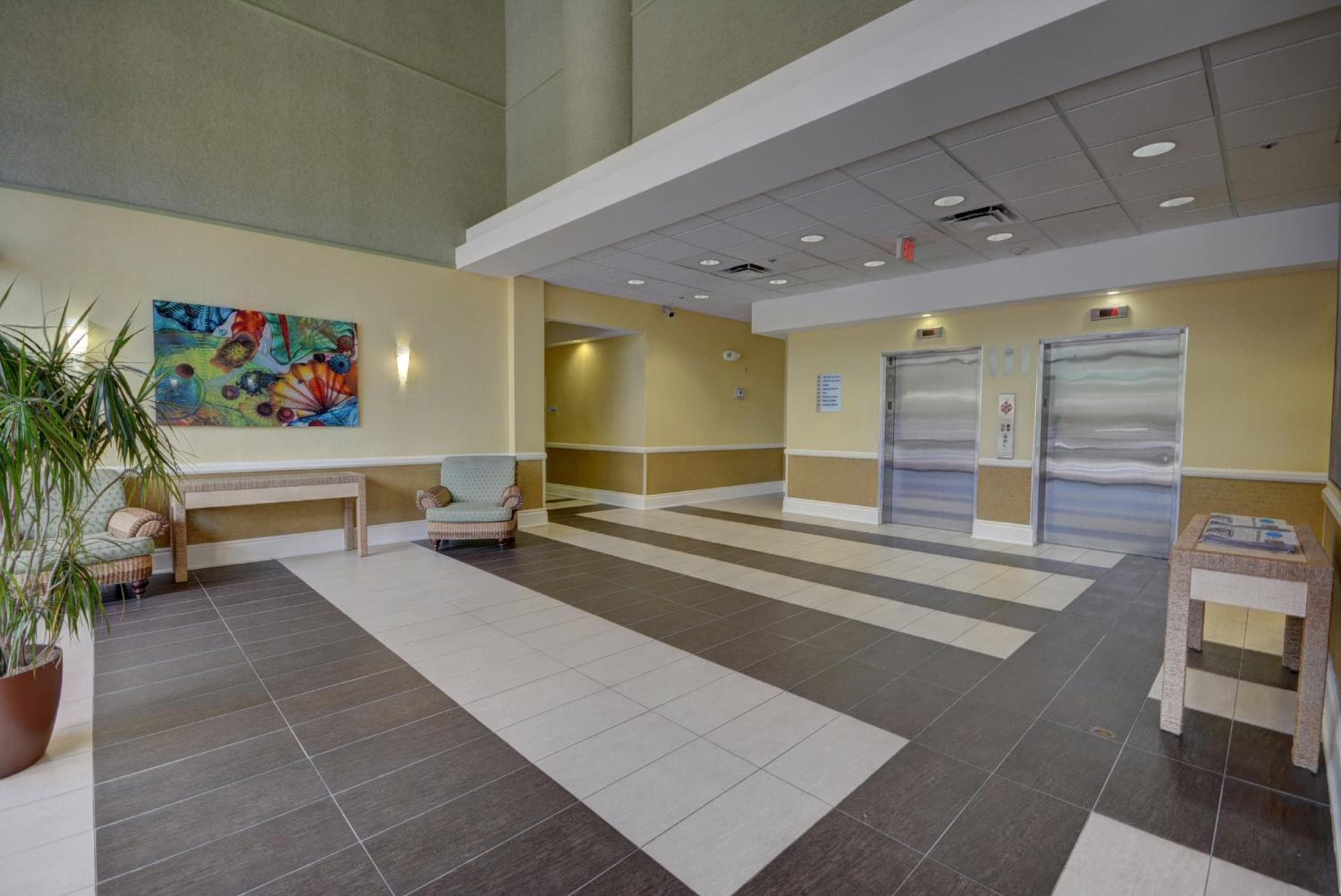 Holiday Inn Express Hotel & Suites Ft. Lauderdale-Plantation by IHG — 5
