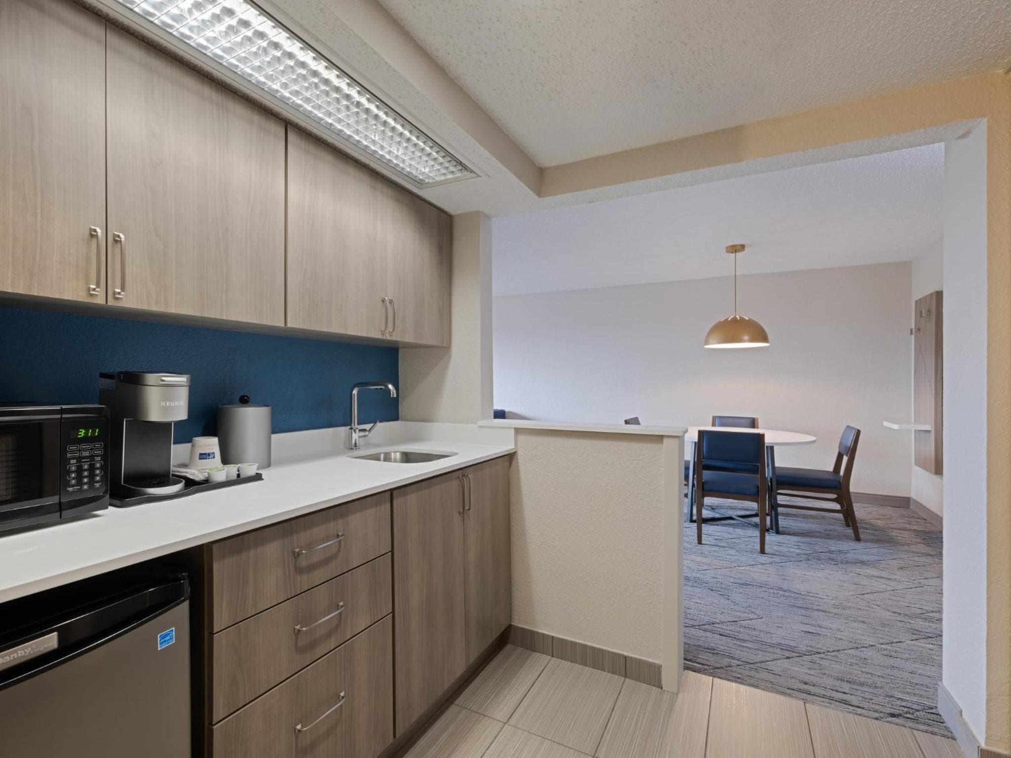 Holiday Inn Express Hotel & Suites Ft. Lauderdale-Plantation by IHG — 2