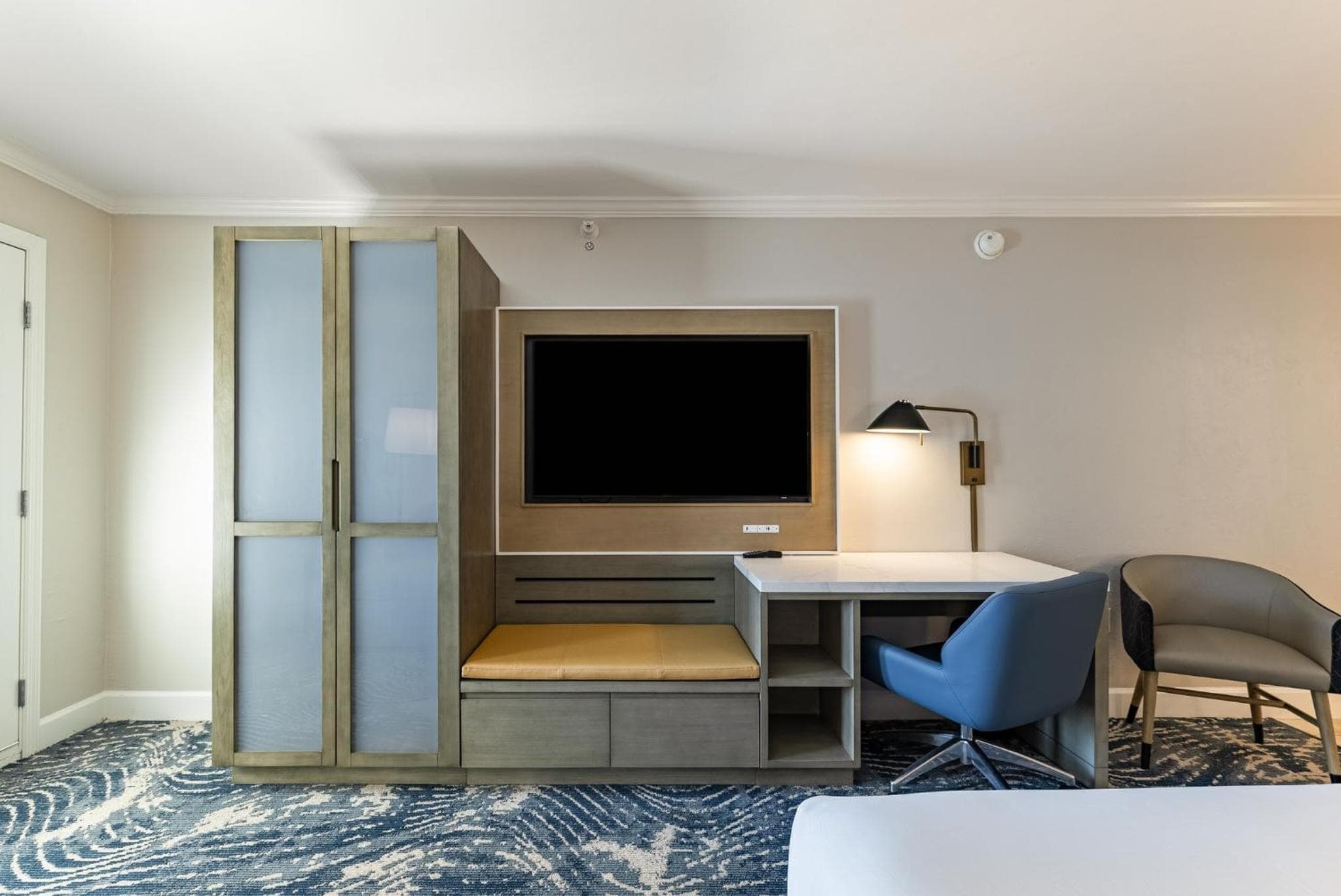 Crowne Plaza Orlando-Downtown by IHG — 7