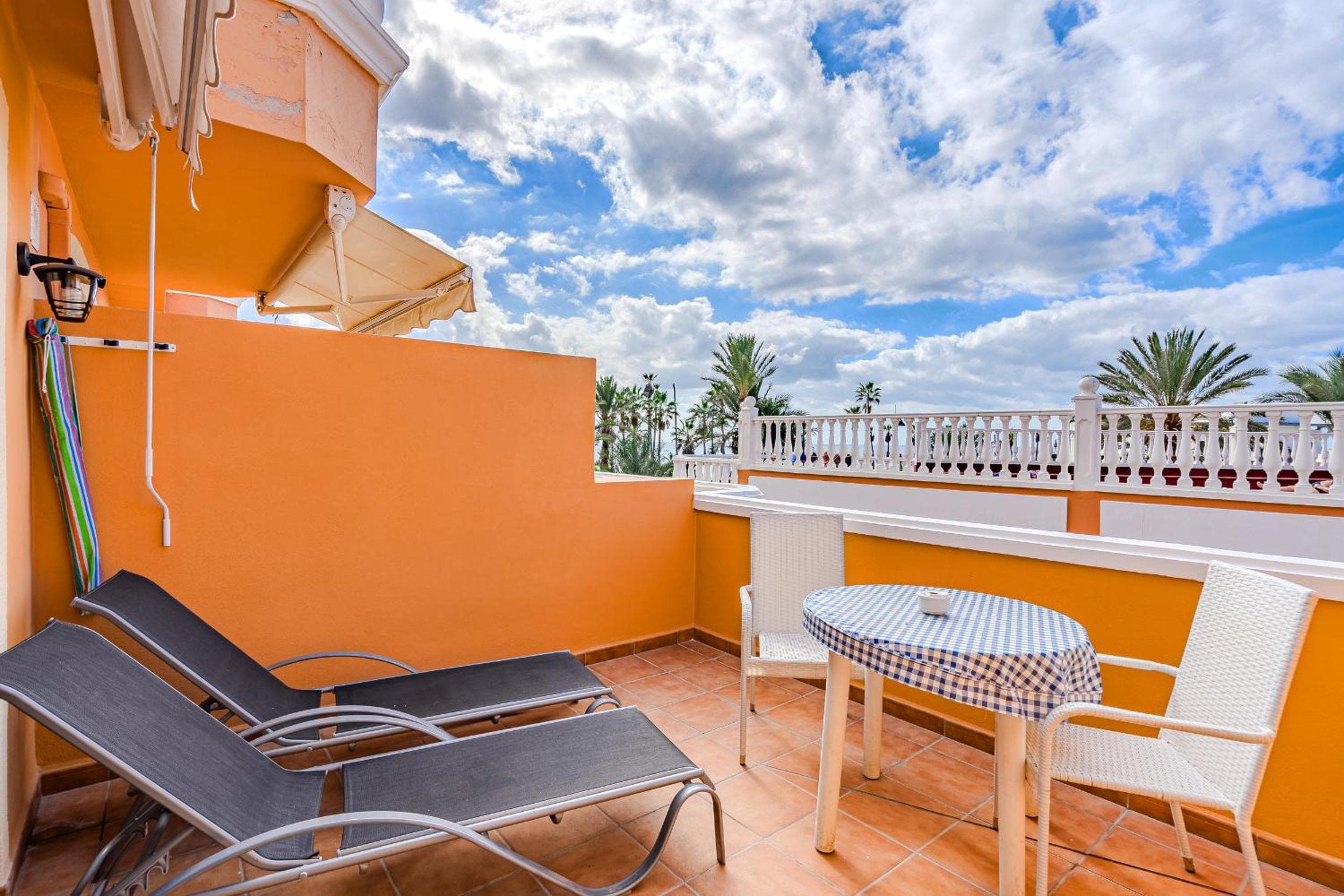 Complejo Tenerife Royal Garden — 2